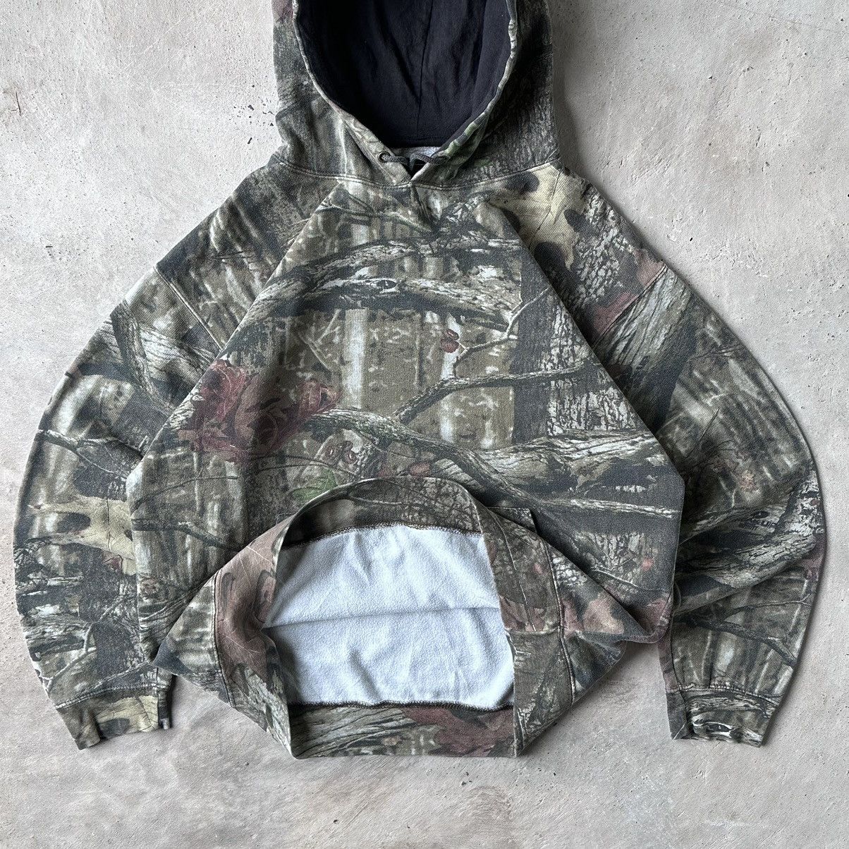 Realtree Crazy Vintage Y2K Carhartt Style Boxy Realtree Camo Hoodie Size US L / EU 52-54 / 3 - 7 Thumbnail