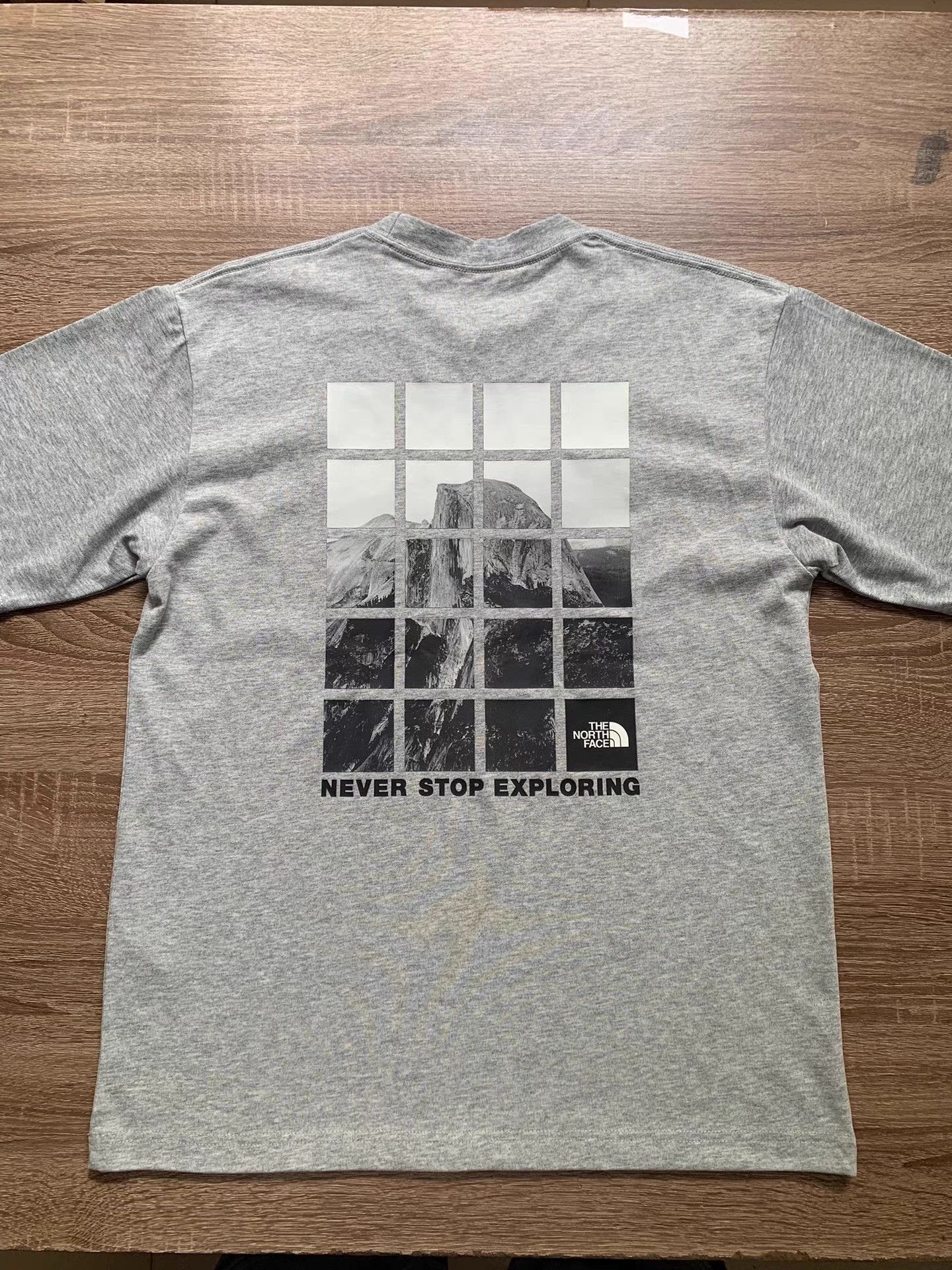 The North Face The North Face Window Short Sleeve T-Shirt Ｑ22 Size US M / EU 48-50 / 2 - 2 Thumbnail