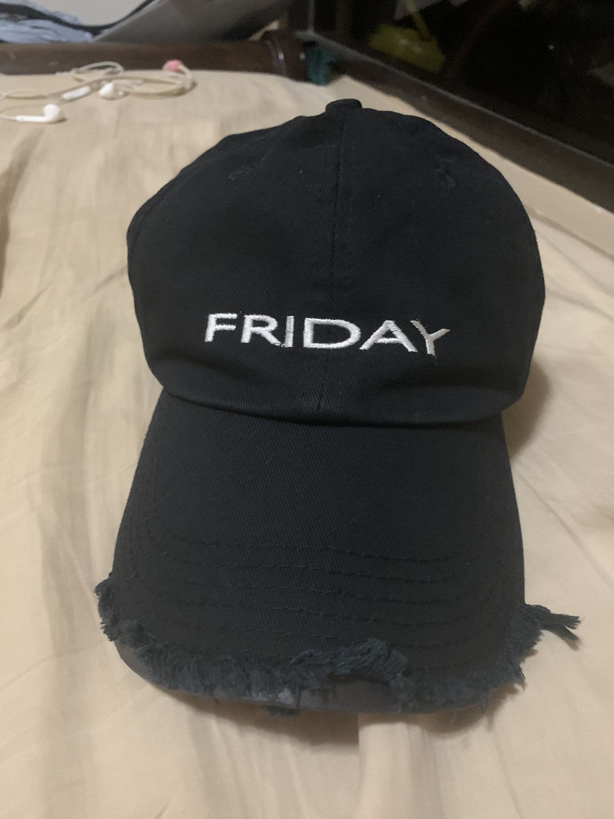 Vetements Vetements friday hat cap Size ONE SIZE - 2 Thumbnail