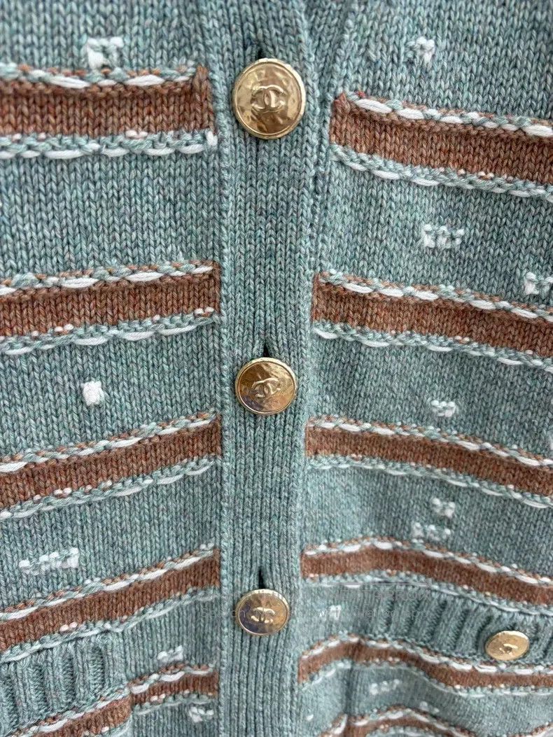 Chanel Chanel Mint green khaki striped lotus leaf sleeve knitted Size S / US 4 / IT 40 - 4 Thumbnail