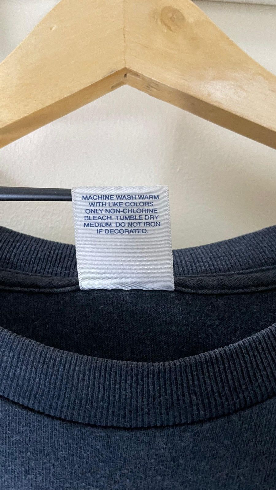 Supreme Supreme x Araki Rose Tee Black Size US L / EU 52-54 / 3 - 5 Thumbnail