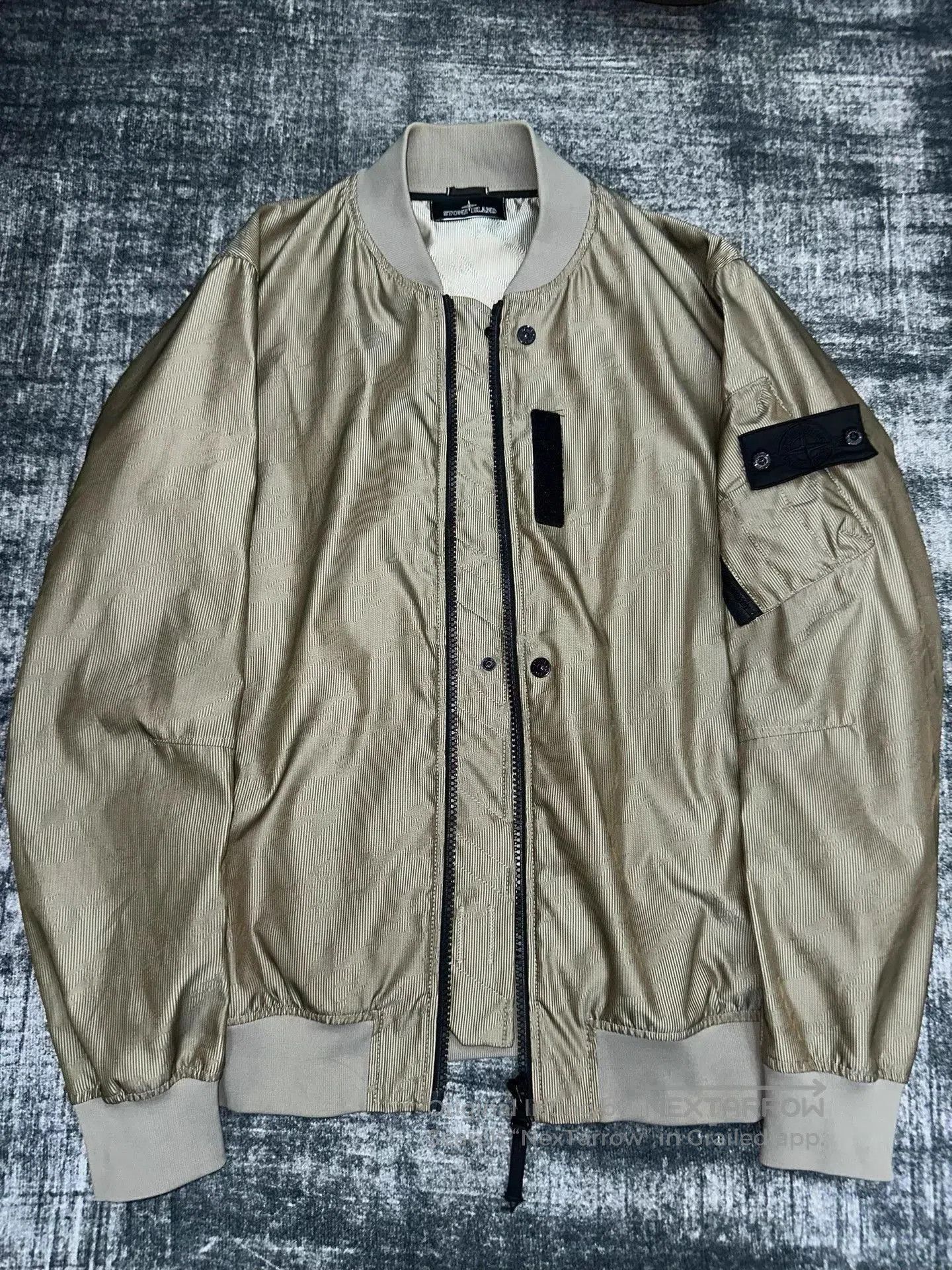 Stone Island Beige Bomber Jacket with Zip and Button Closure. Size US L / EU 52-54 / 3 - 1 Thumbnail