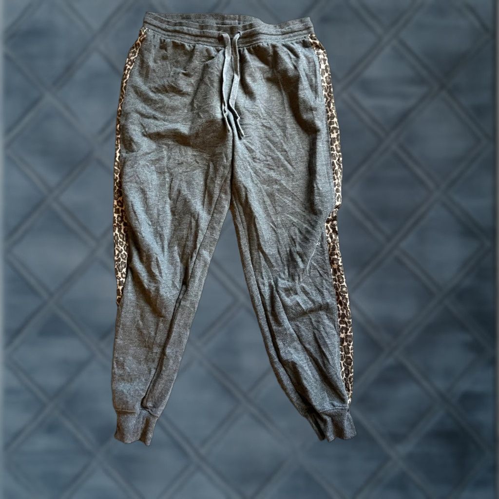 Splendid Splendid Women's Jogger Pants Gray Brown Cheetah Print Size Small Size 28" / US 6 / IT 42 - 1 Thumbnail