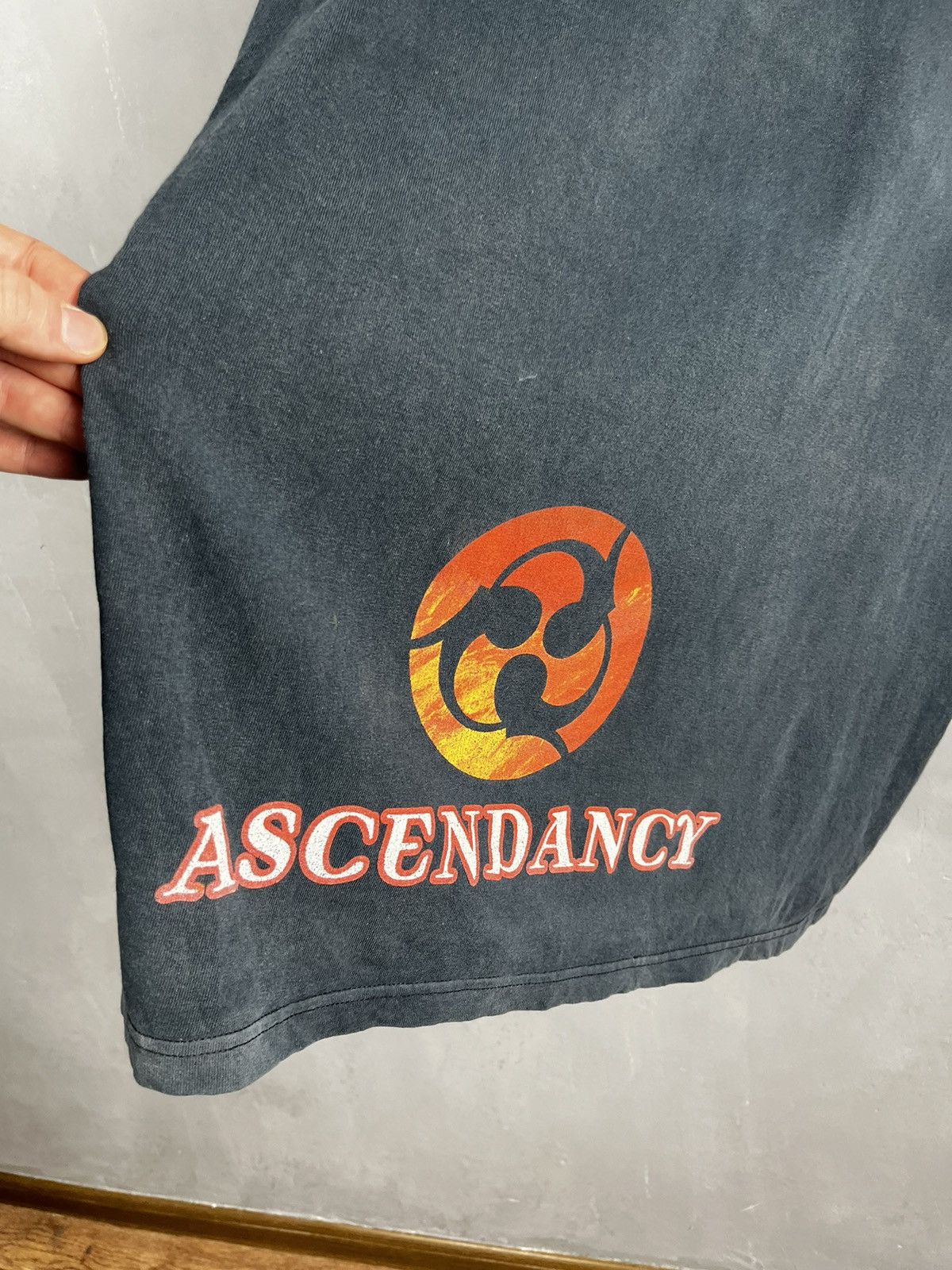 Band Tees × Vintage Vintage Trivium (Ascendancy) tour t shirt DISTRESSED Size US XL / EU 56 / 4 - 5 Thumbnail
