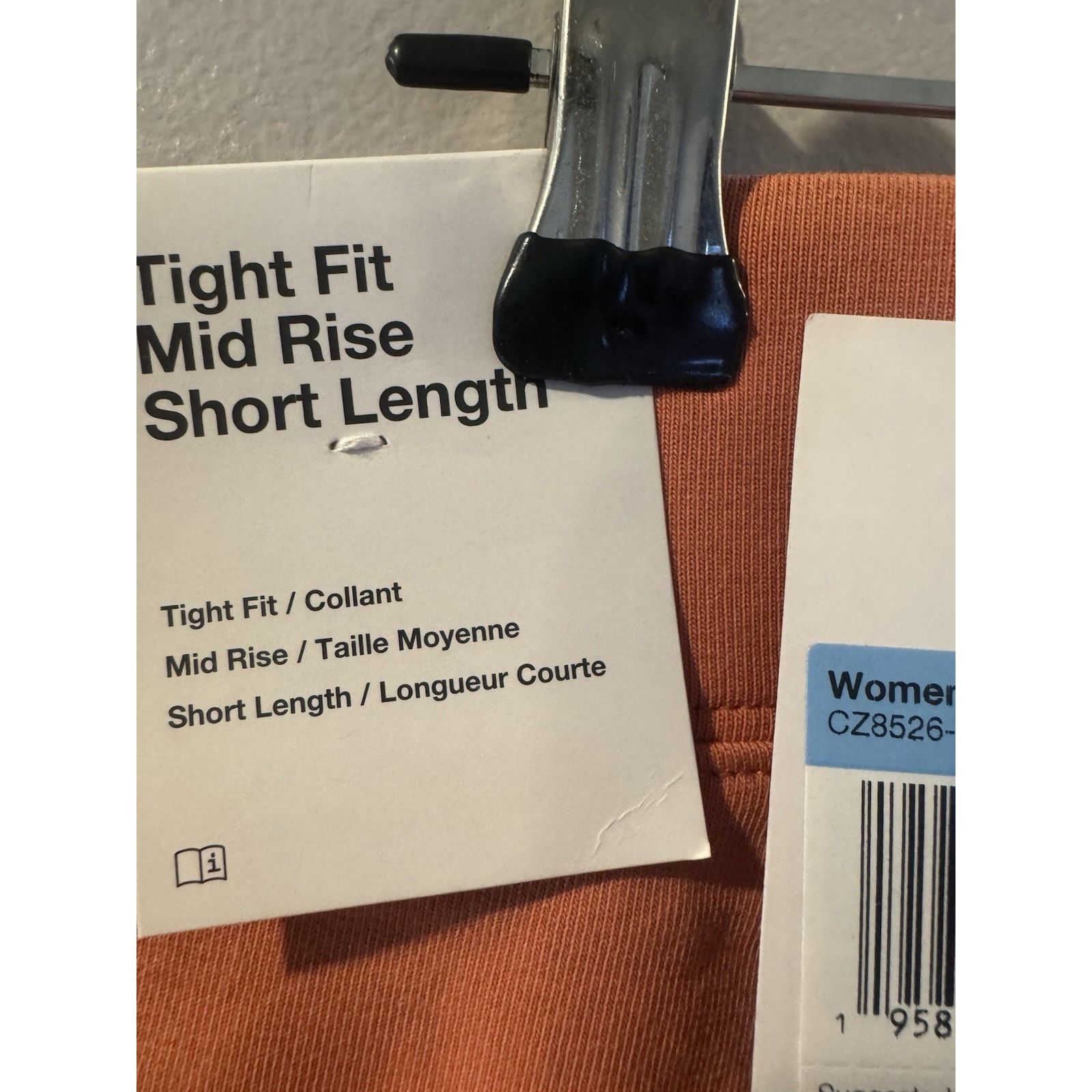 Nike NIKE Womens Tight Fit Mid Rise Short Length Coral Shorts NWT Size 32" / US 10 / IT 46 - 4 Thumbnail