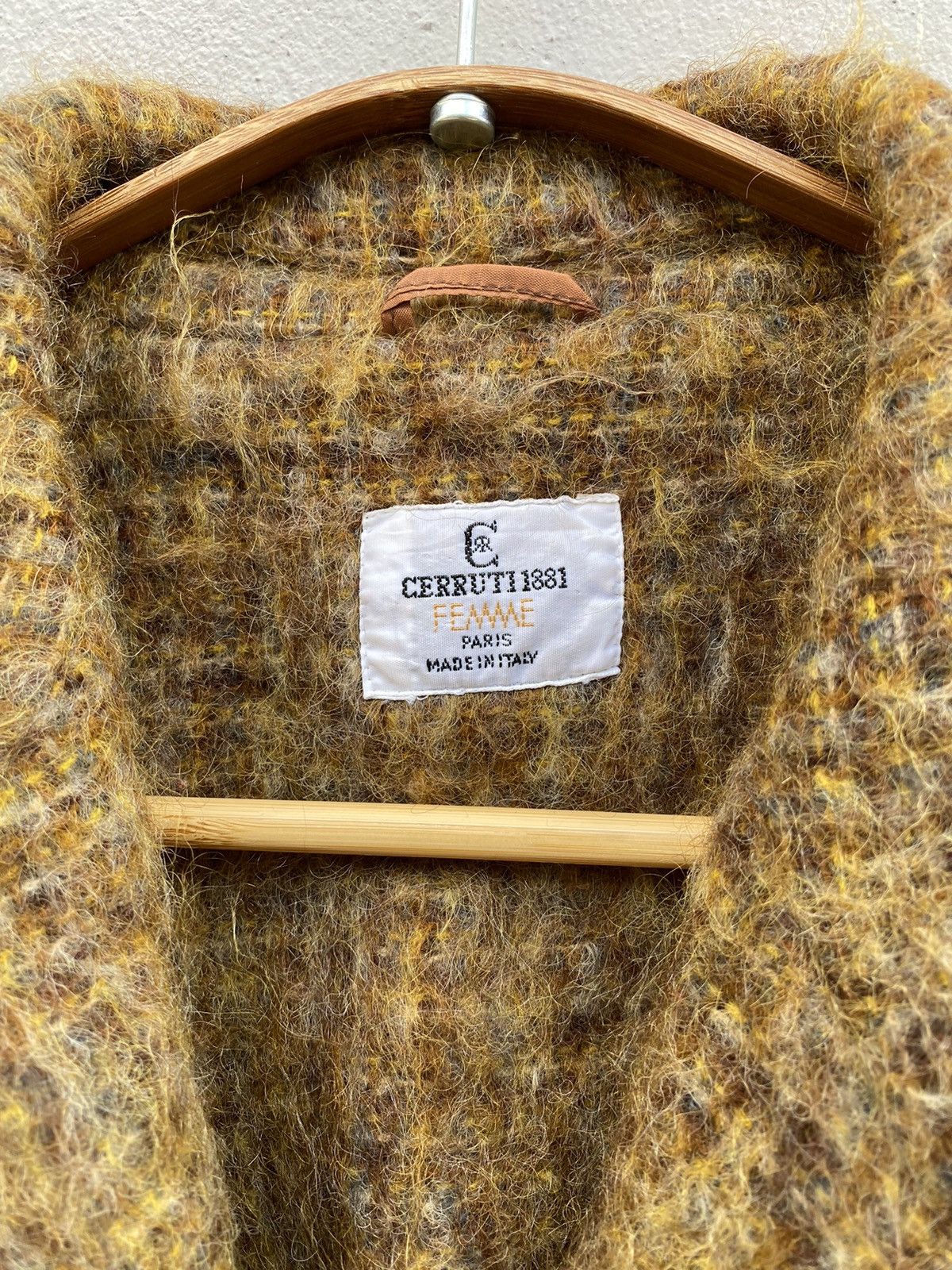 Cerruti 1881 × Designer Vintage CERRUTI 1881 Female Wool / Short Mohair Blazer Size S / US 4 / IT 40 - 4 Thumbnail