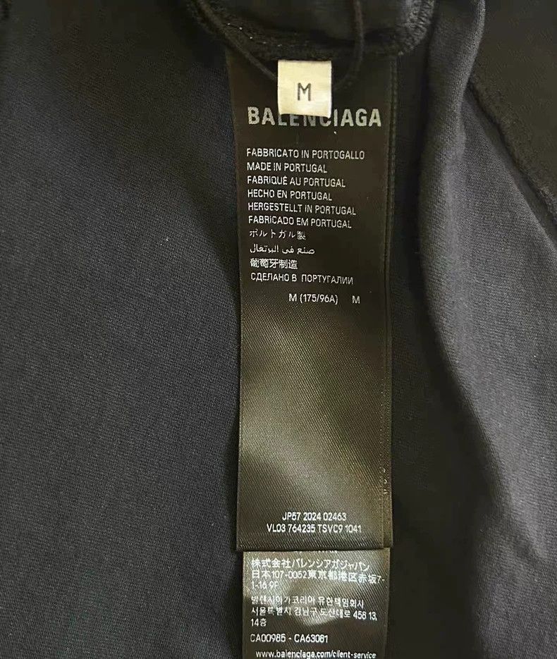 Balenciaga Balenciaga Black short-sleeved T-shirt with red ears of wh Size US M / EU 48-50 / 2 - 5 Thumbnail
