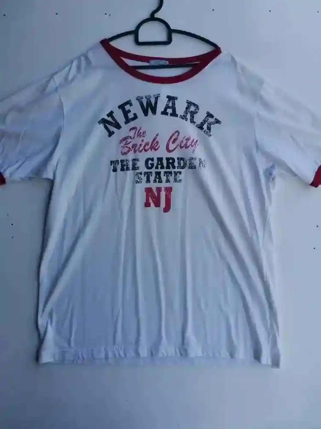 Vintage Vintage Newark The Garden State T-shirt Size US L / EU 52-54 / 3 - 1 Thumbnail