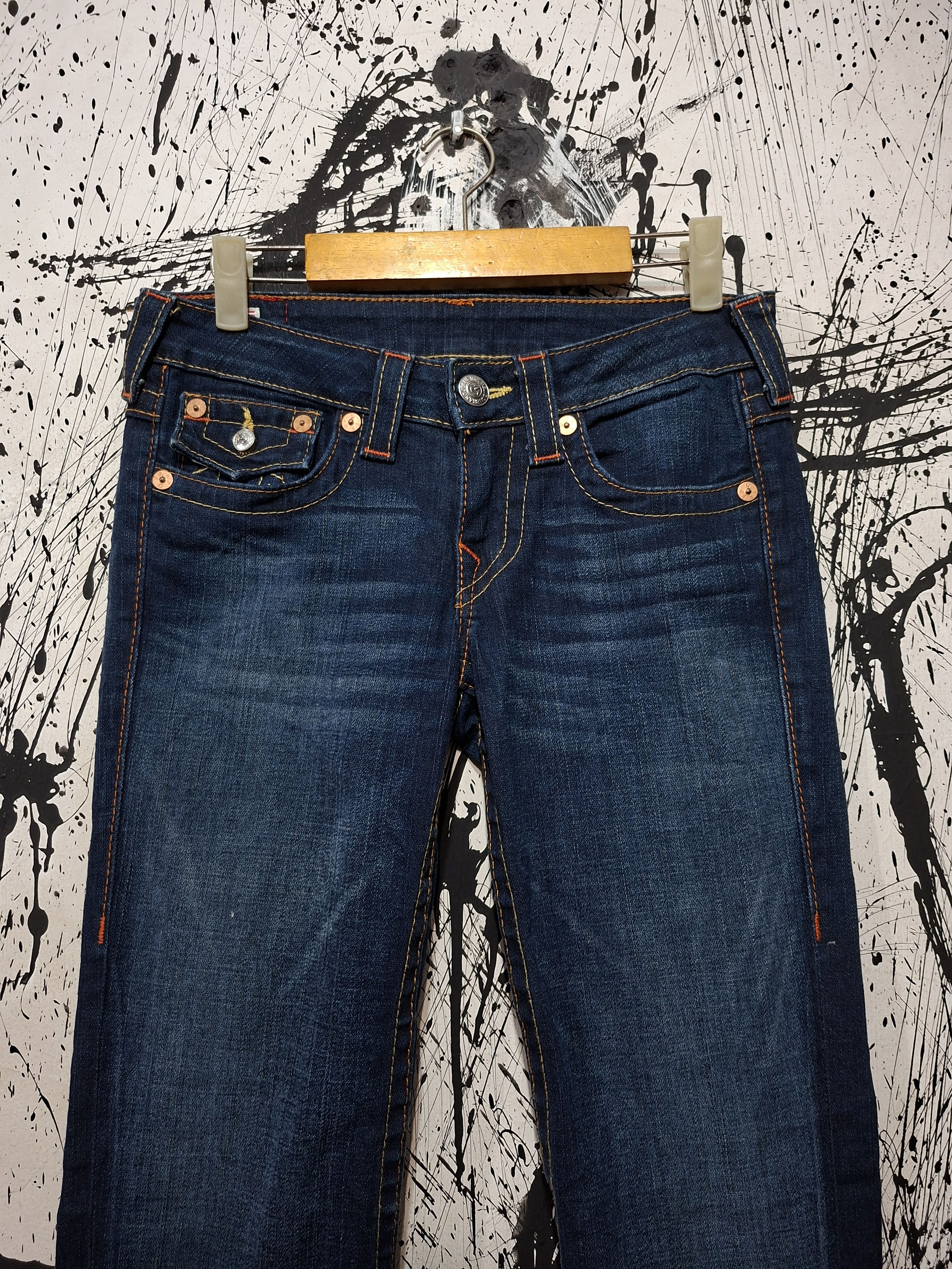 True Religion VINTAGE TRUE RELIGION JOEY FLARE JEANS Size 30" / US 8 / IT 44 - 3 Thumbnail