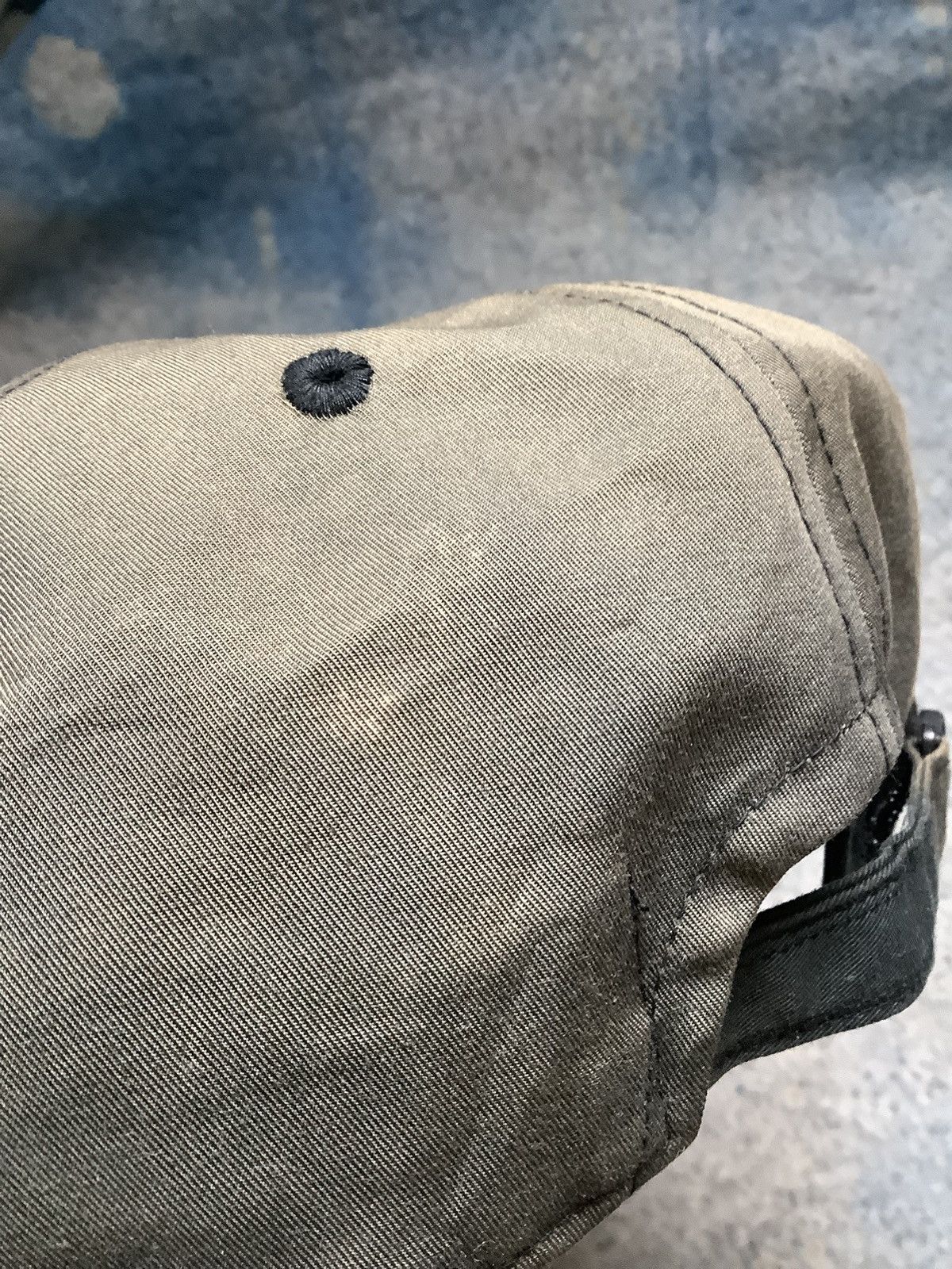 Givenchy Sunfaded Givency Golf Hat Size ONE SIZE - 5 Thumbnail