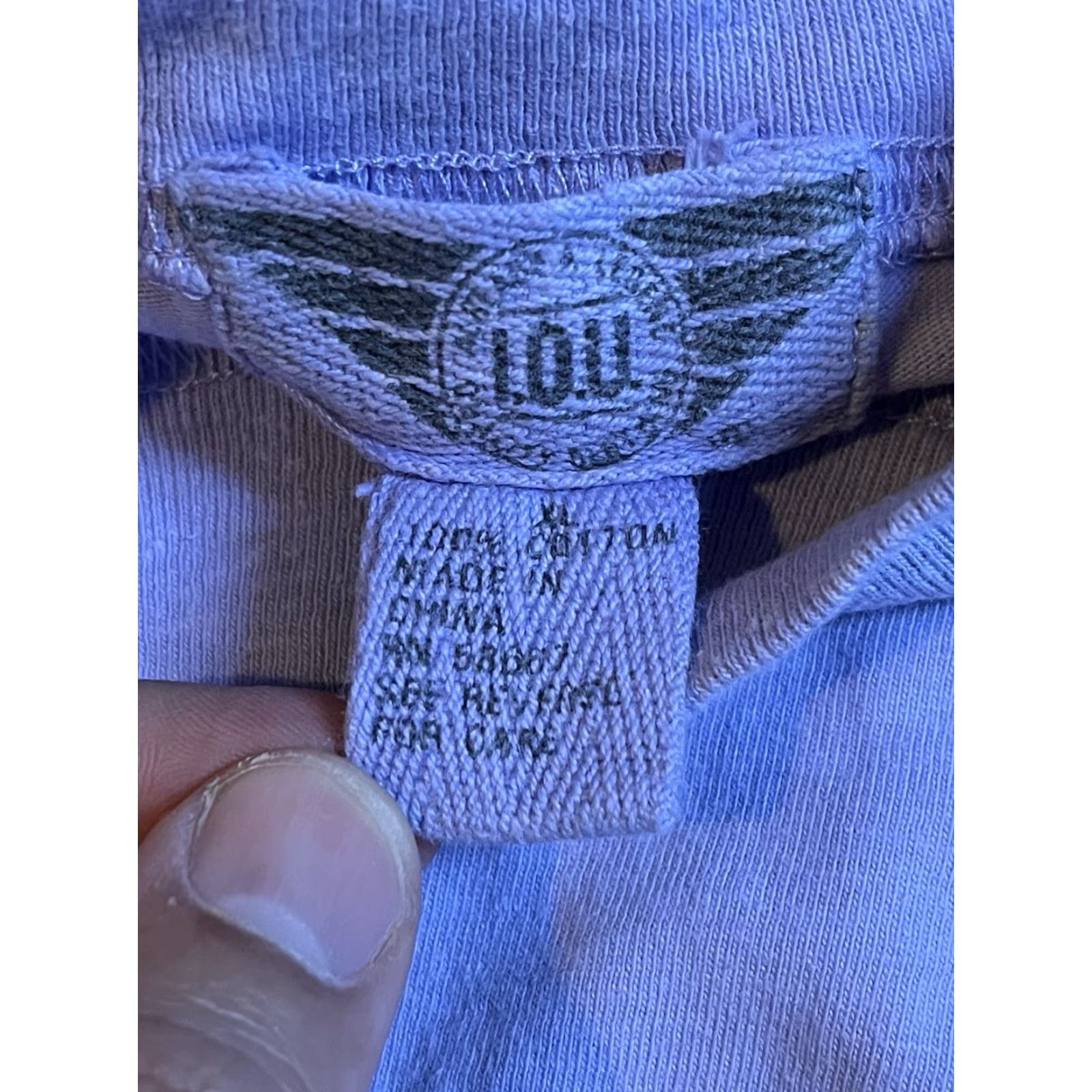 Vintage VINTAGE IOU Long Sleeve Shirt Mens XL Purple 80s Retro USA Shirt Mens XL Purple IOU 80s Size US XL / EU 56 / 4 - 6 Thumbnail