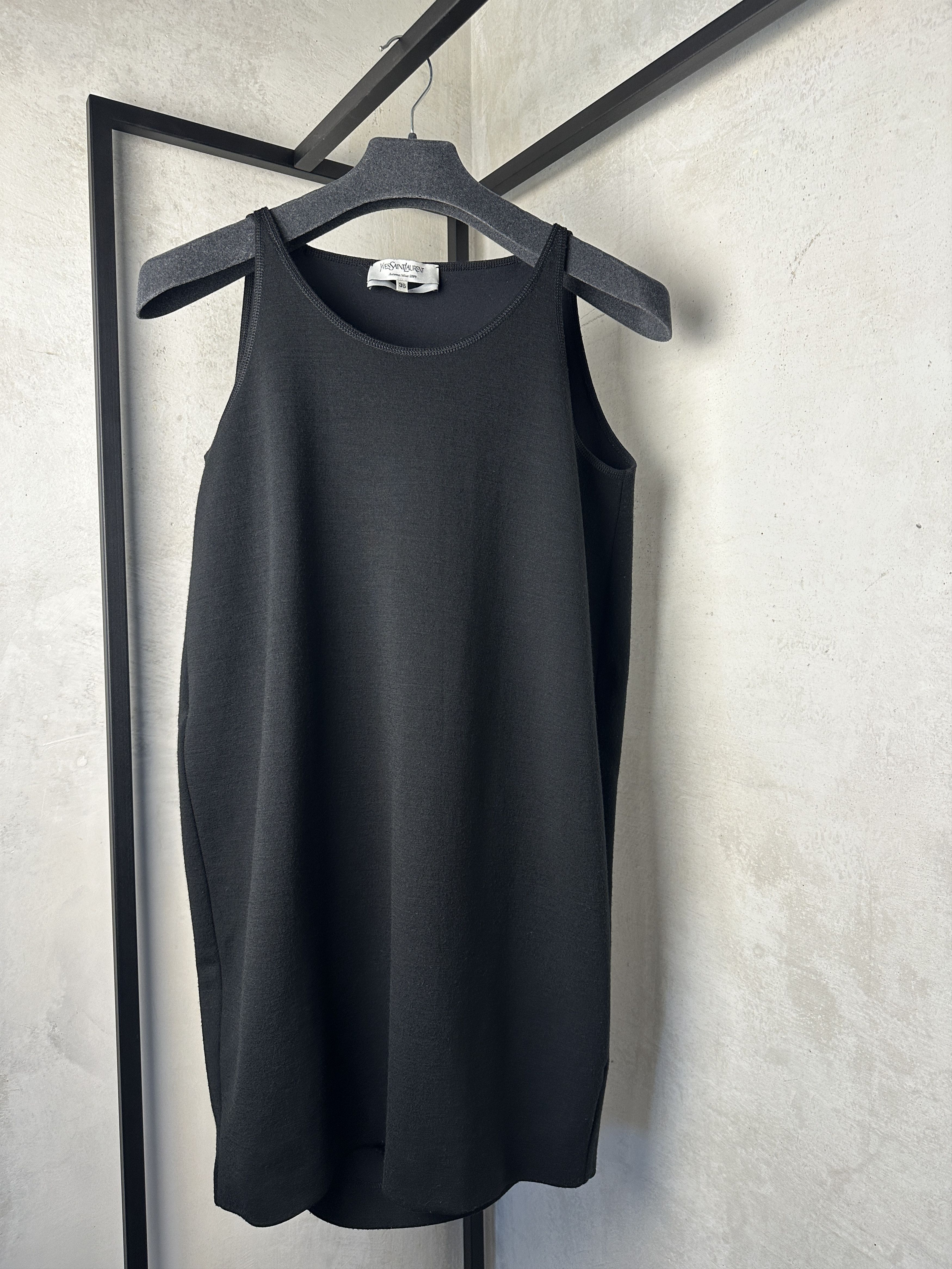 Yves Saint Laurent Yves Saint Laurent AW09 Mini Barrel Wool Dress Size S / US 4 / IT 40 - 2 Thumbnail