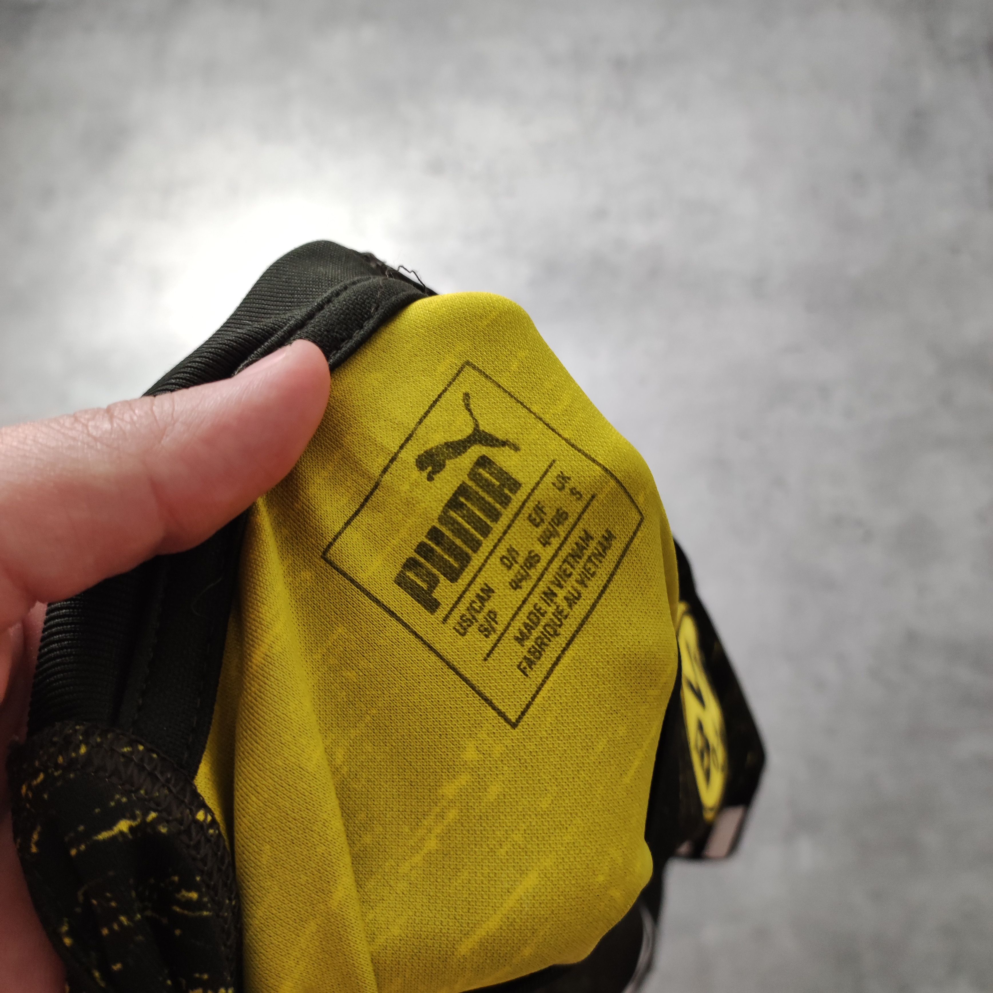 Other Borussia Dortmund x Puma Opel Football 2018 Away Jersey Size US S / EU 44-46 / 1 - 7 Thumbnail