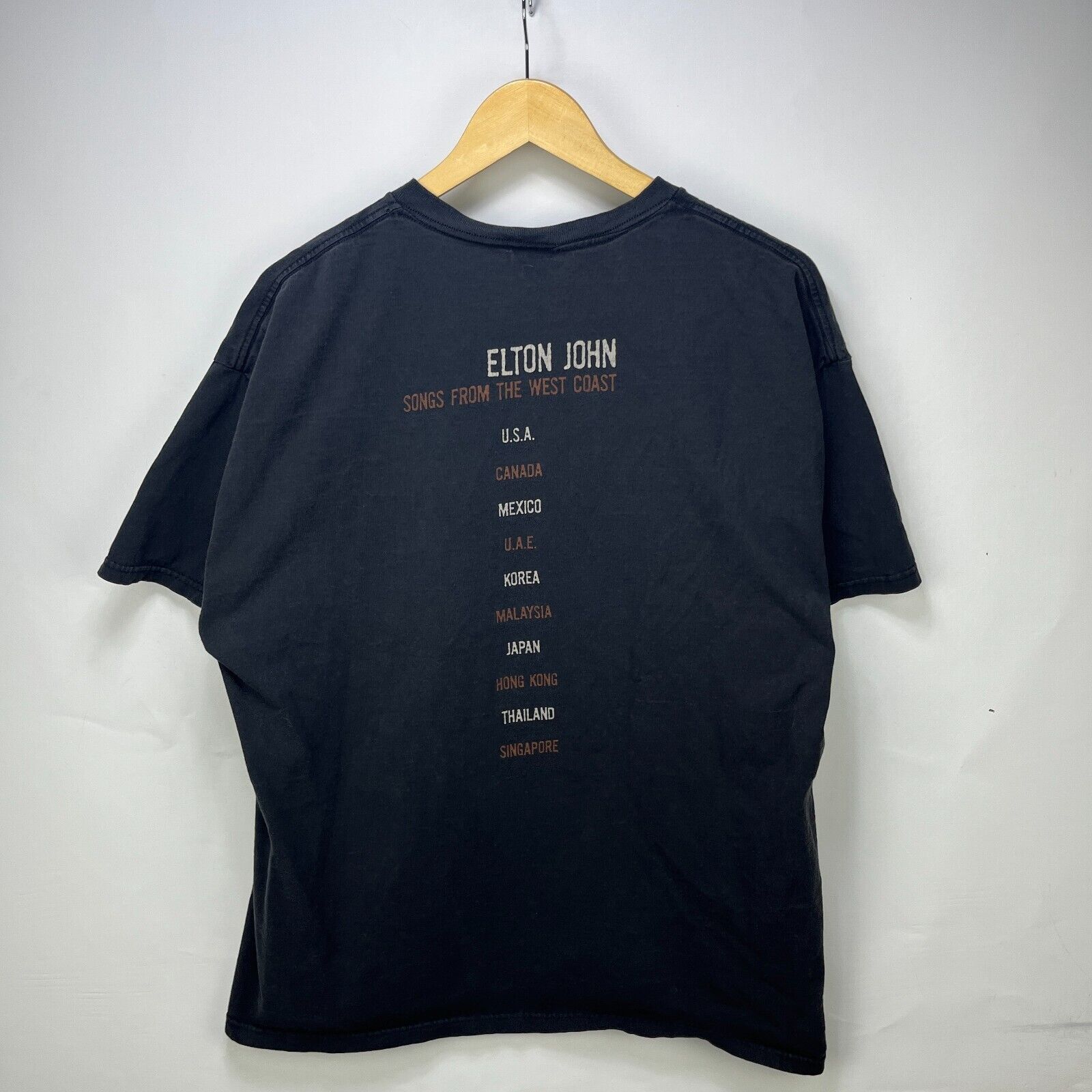 Vintage Vintage Elton John Songs From The West Coast Tour T Shirt XL Size US XL / EU 56 / 4 - 5 Thumbnail