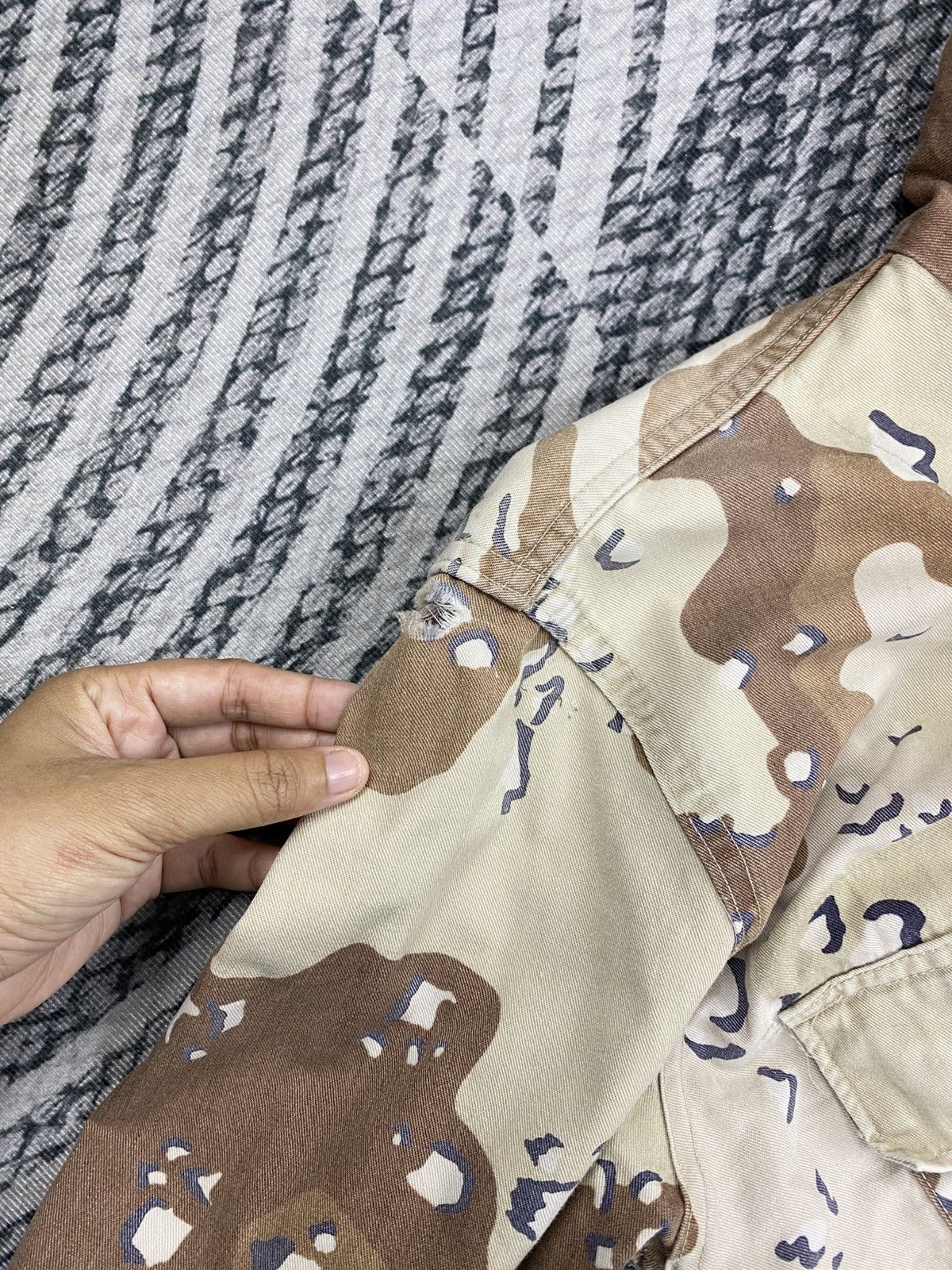 Vintage Vintage US Army Dessert Camouflage M-65 NATO Jacket Size US M / EU 48-50 / 2 - 11 Thumbnail