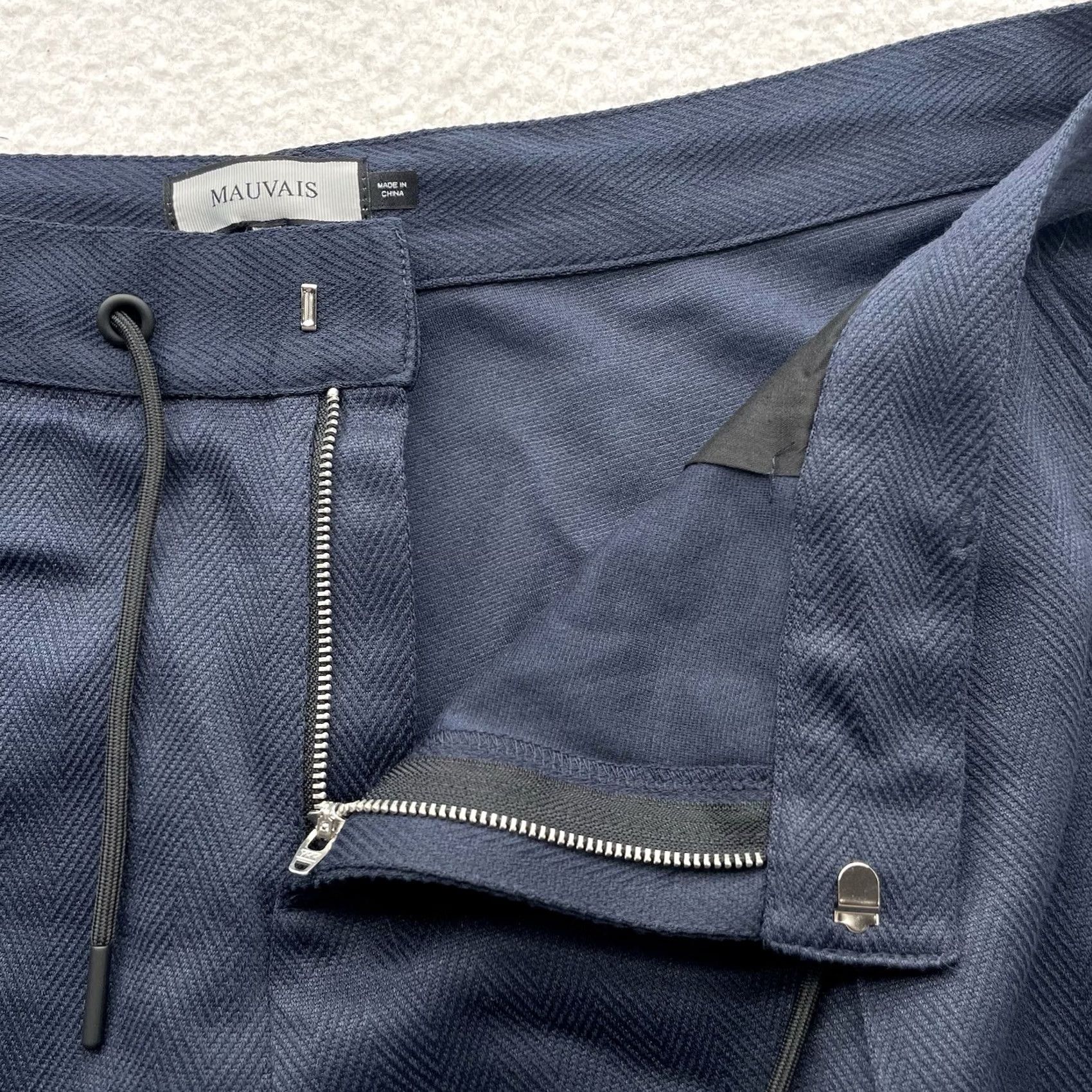Vintage Mauvais Pants Mens 40x29 Navy Blue Herringbone Cotton Blend Trousers Resort Size US 40 / EU 56 - 6 Thumbnail