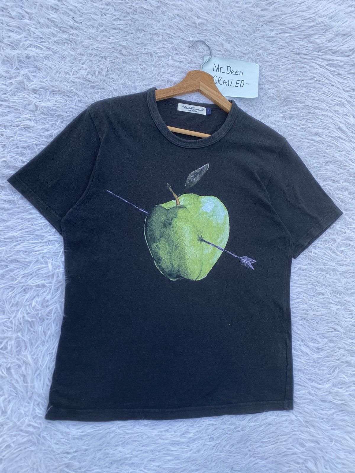 Undercover Rare Vintage Undercover Target Green Apple Tshirt Size US S / EU 44-46 / 1 - 3 Thumbnail