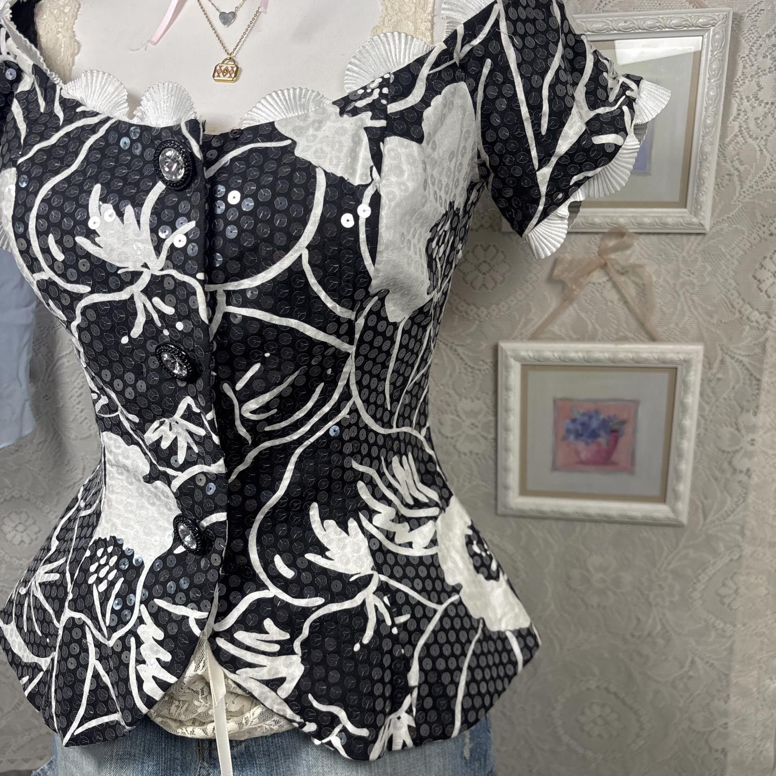 Other vintage beaded sequin fitted blouse Size M / US 6-8 / IT 42-44 - 2 Thumbnail