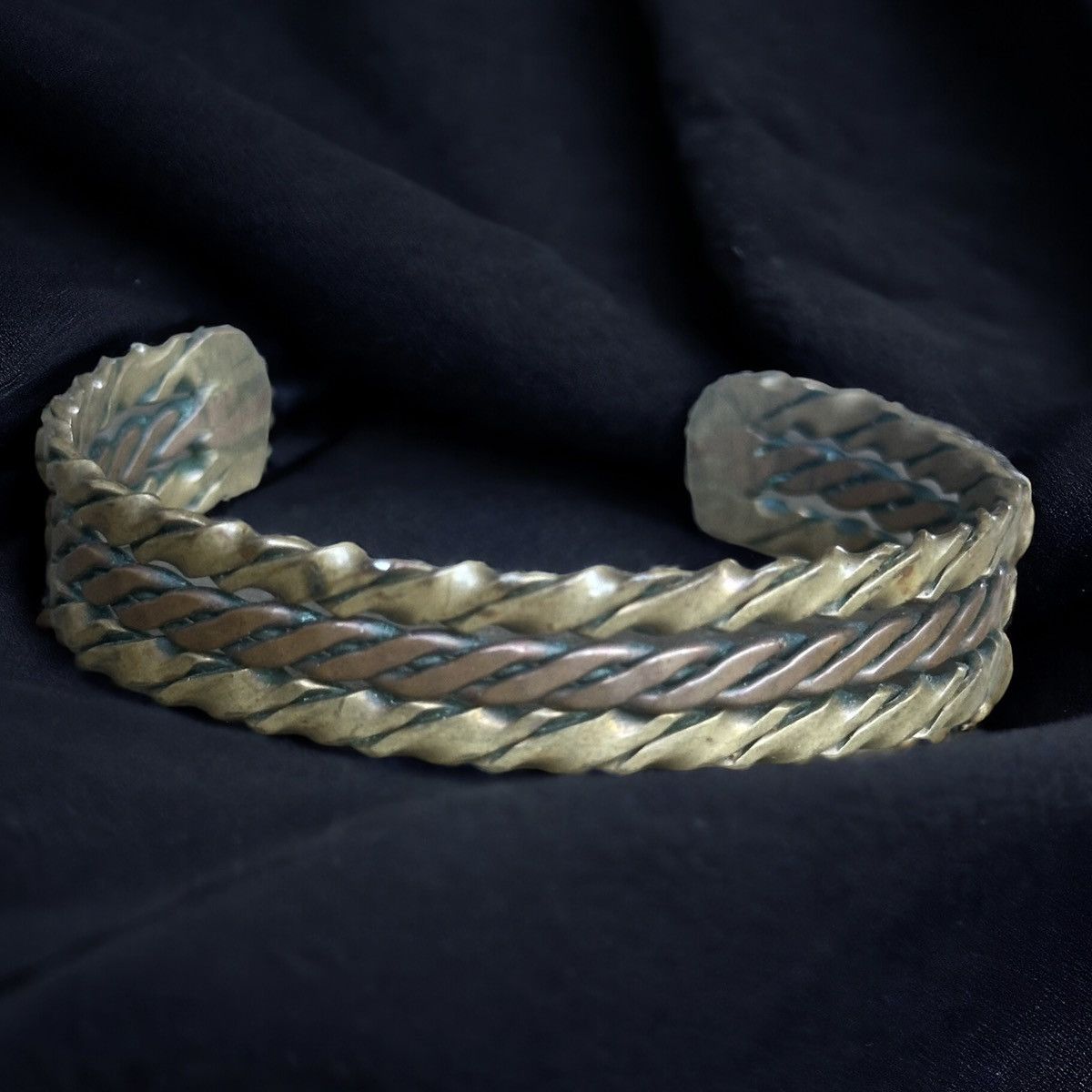 Vintage Vintage braided copper/brass cuff bracelet Size ONE SIZE - 1 Thumbnail