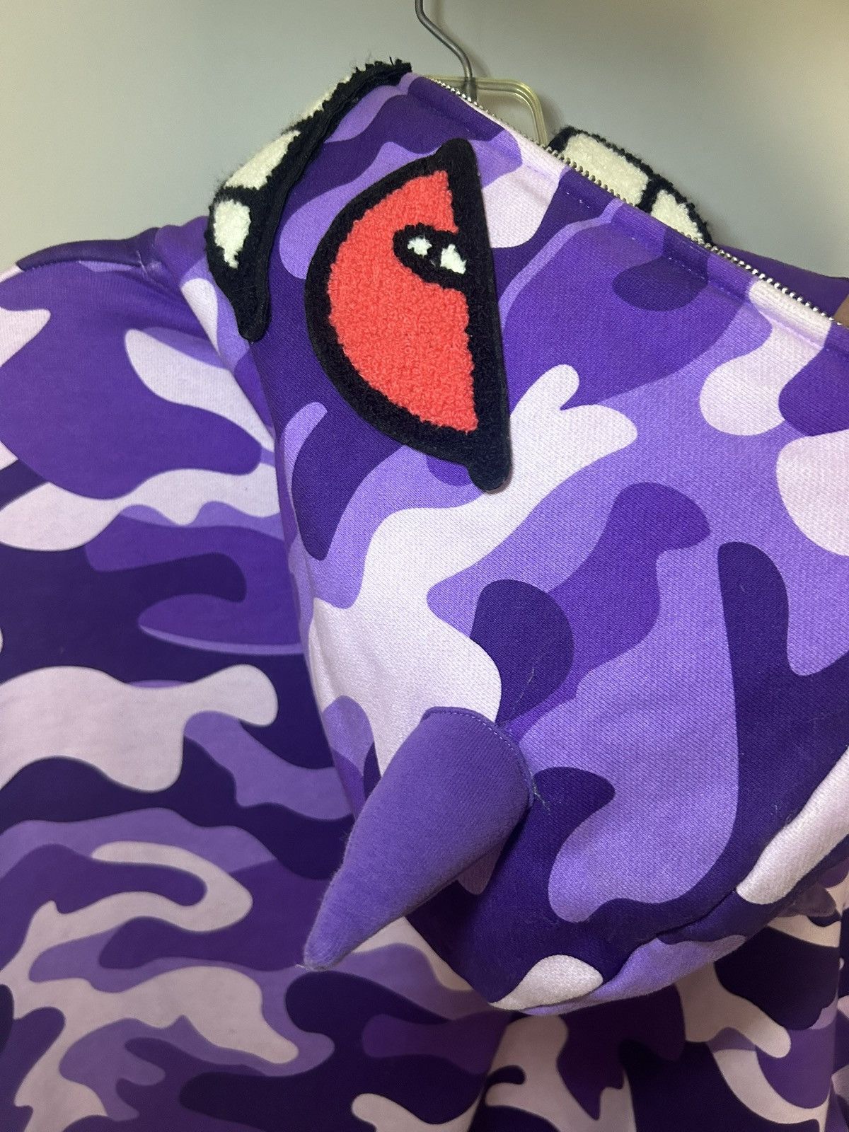 Kanto Starter Kanto Starter Gengar purple camo full zip with velcro face Size US XL / EU 56 / 4 - 8 Thumbnail