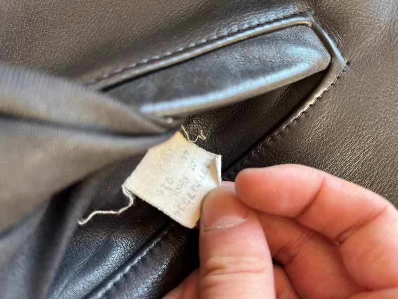 Schott Schott The first layer is castrated cowhide Size US S / EU 44-46 / 1 - 5 Thumbnail