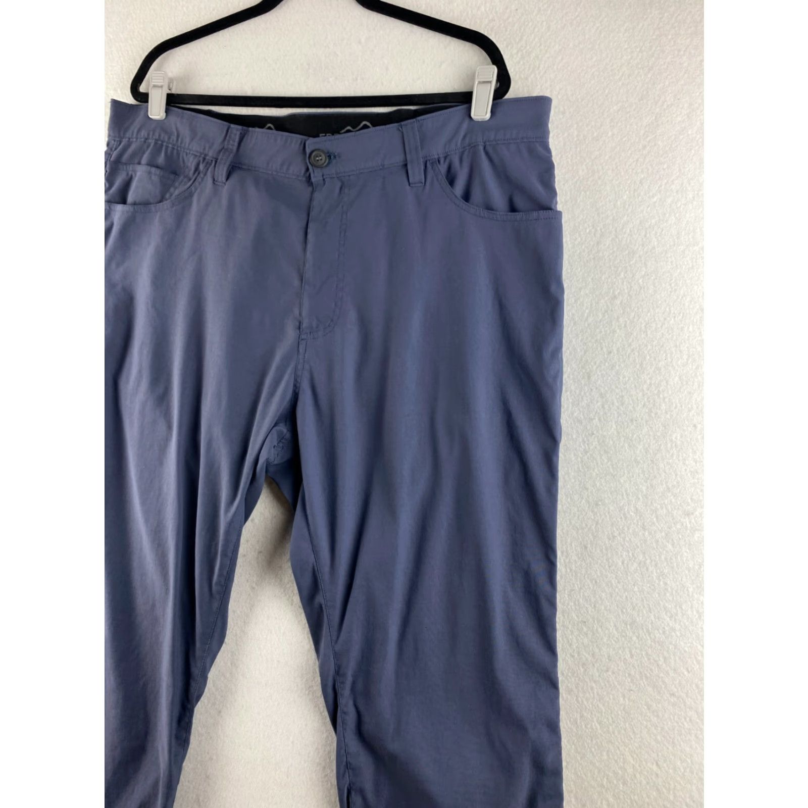 Eddie Bauer Eddie Bauer Pants Mens 40 Blue Golf Hiking Straight Water Resistant Breathable Size US 40 / EU 56 - 6 Thumbnail