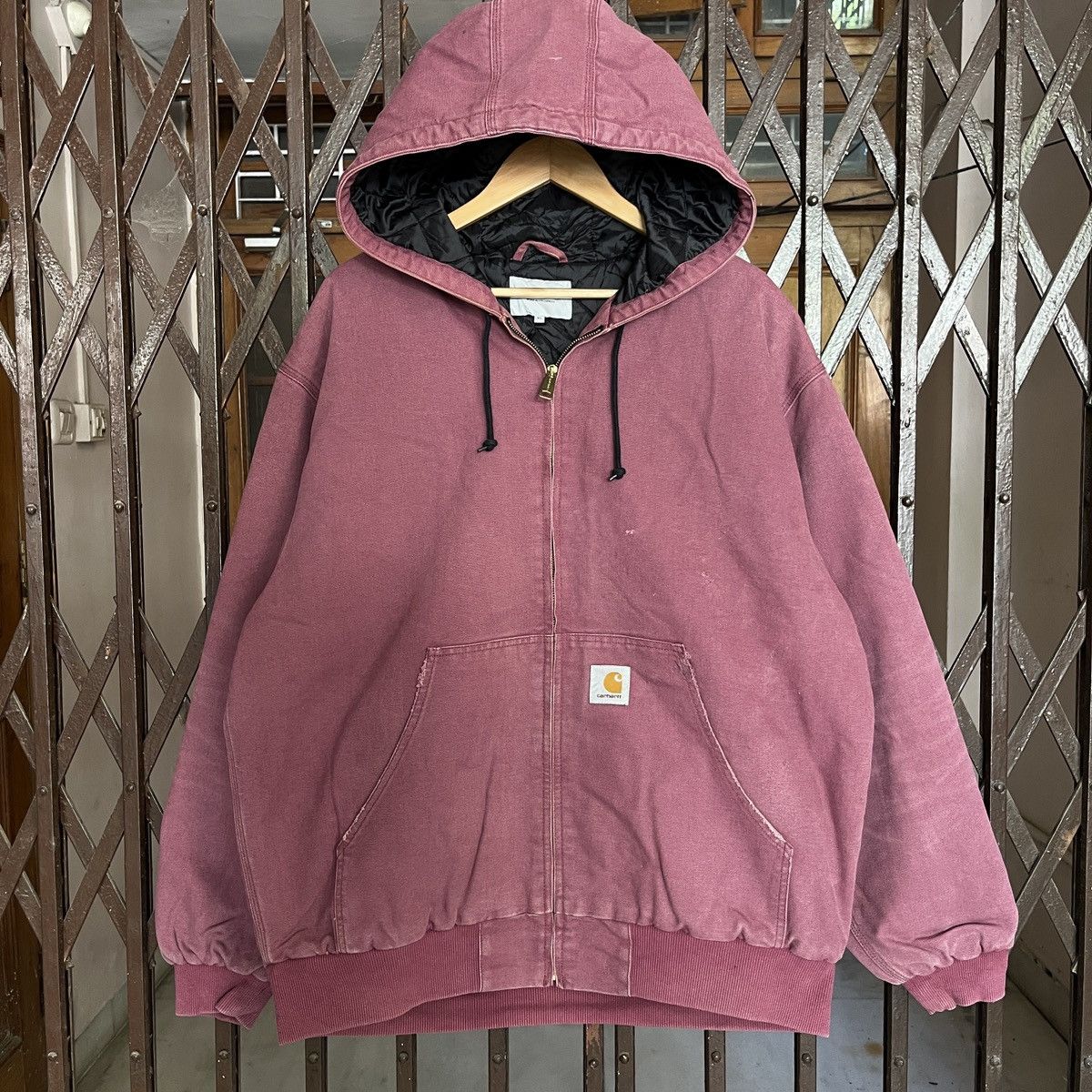 Carhartt Vintage Carhartt Hooded Active Jacket Pink Size US XL / EU 56 / 4 - 1 Thumbnail