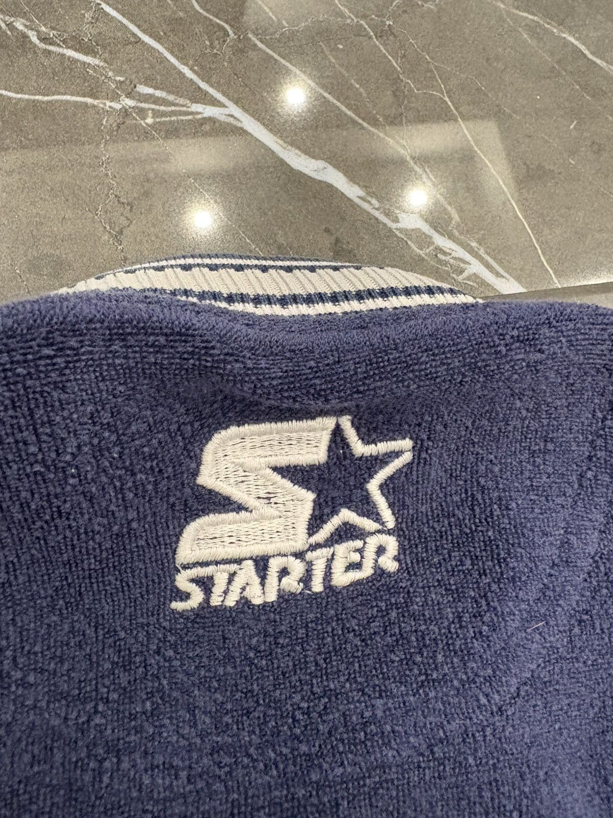 Starter Men's Starter Pro Line Dallas Cowboys NFL Crewneck Vintage Size US XL / EU 56 / 4 - 6 Thumbnail
