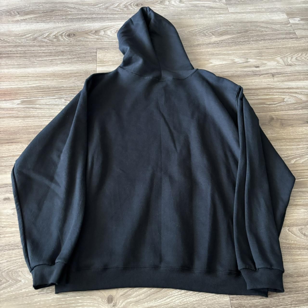 Russell Athletic Crazy Vintage Y2K/2000s Black Blank Russell Style Essential Pullover Hoodie! Size M Size US M / EU 48-50 / 2 - 7 Thumbnail