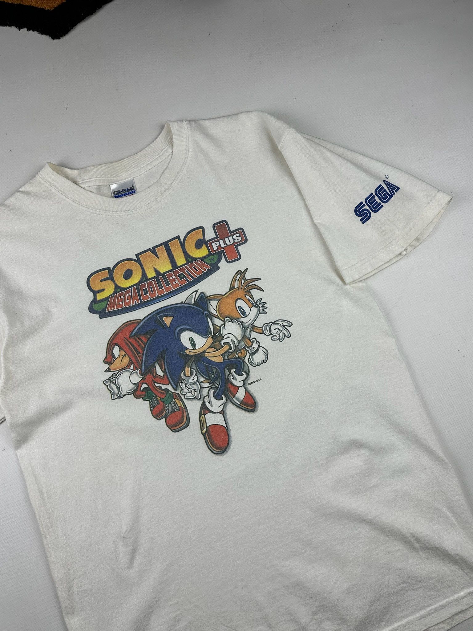 The Game Sonic The Hedgehog “Mega Collection Plus” Promo Tee 2004 Size US M / EU 48-50 / 2 - 6 Thumbnail