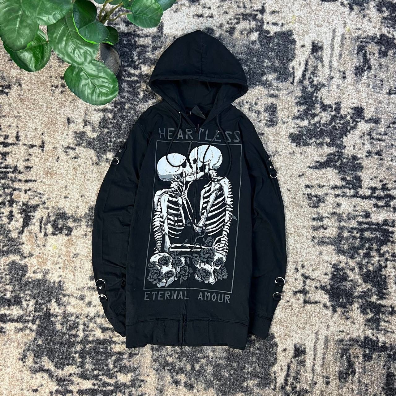 Japanese Brand Skeleton Vamp Heartless Vintage Avant Garde Hoodie Size XL / US 12-14 / IT 48-50 - 1 Thumbnail
