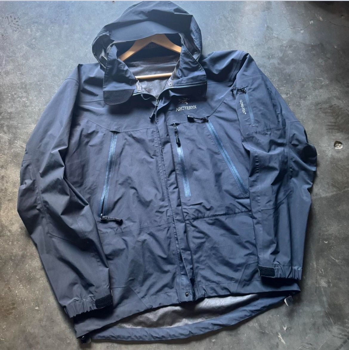 Arcteryx Theta Ar | Grailed