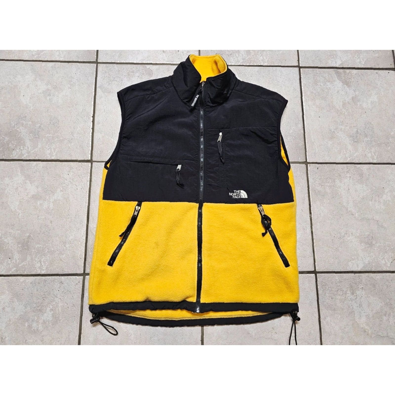 The North Face VINTAGE The North Face Denali Vest Mens Large Yellow Fleece Vest 90s Denali Yellow Vest Mens Large Size US L / EU 52-54 / 3 - 2 Thumbnail