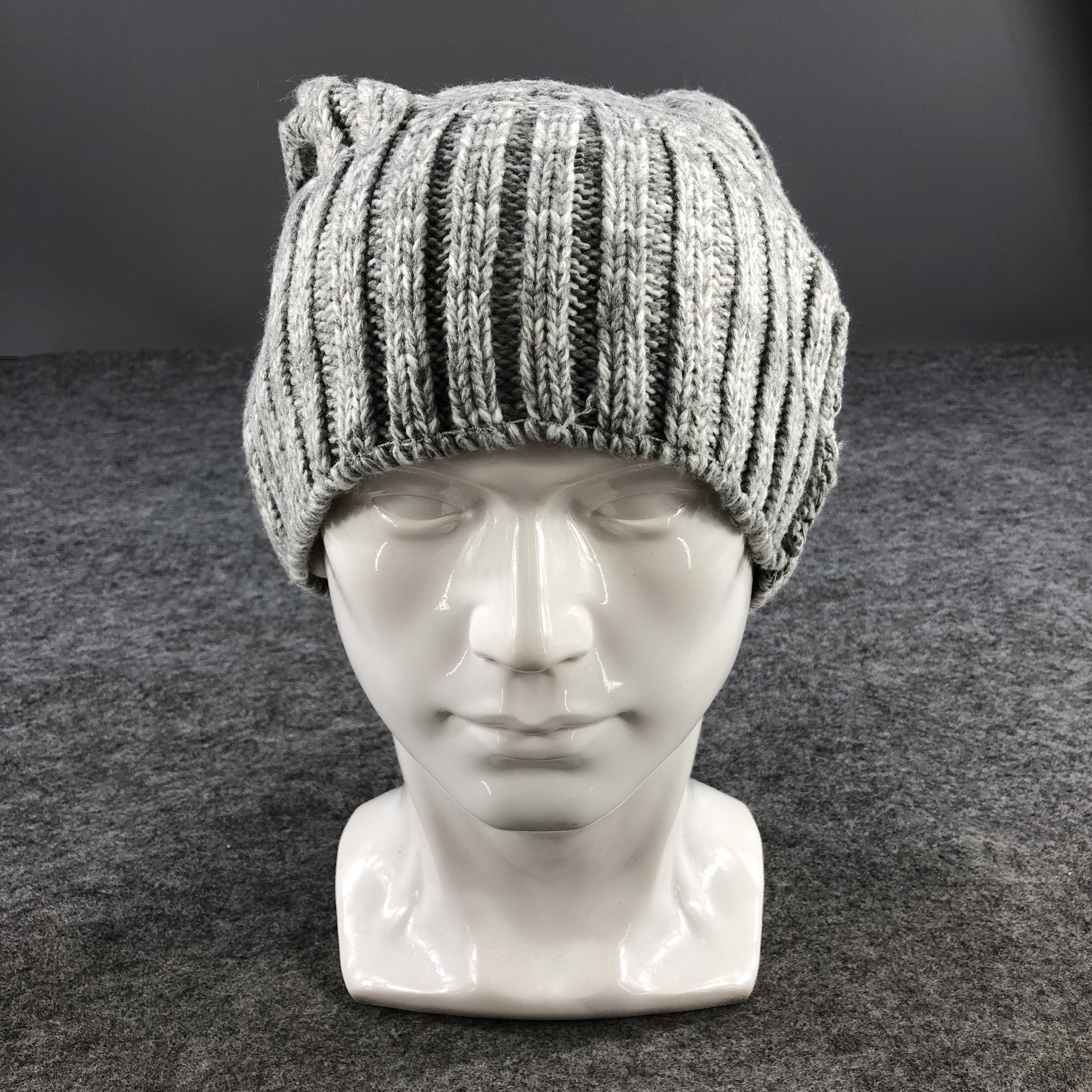 Unknown Passage Mignon Cable Knit Bobble Beanie Snowcap B403