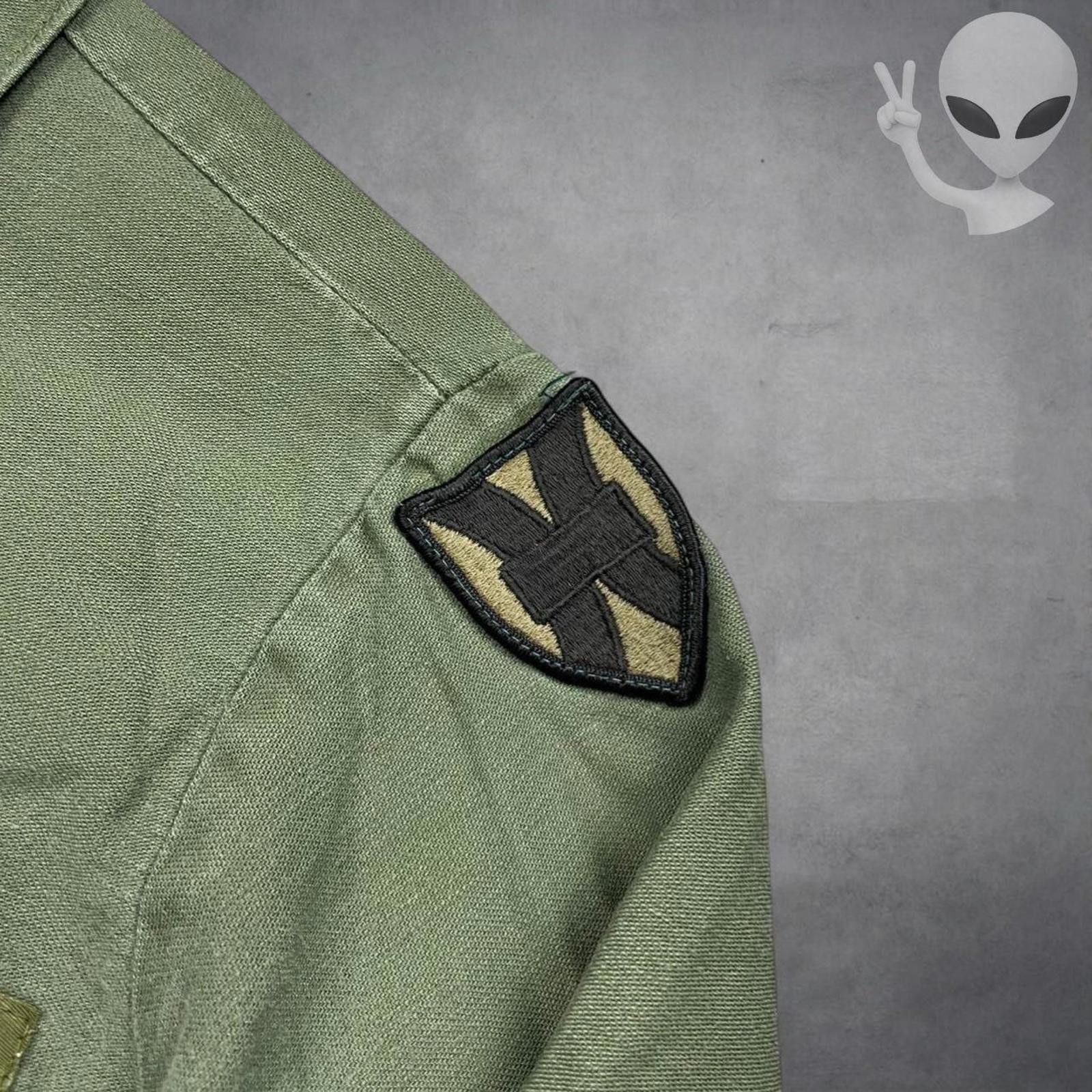 Other Vietnam War US Army OG-107 Type III Utility Shirt Medium Size US M / EU 48-50 / 2 - 3 Thumbnail