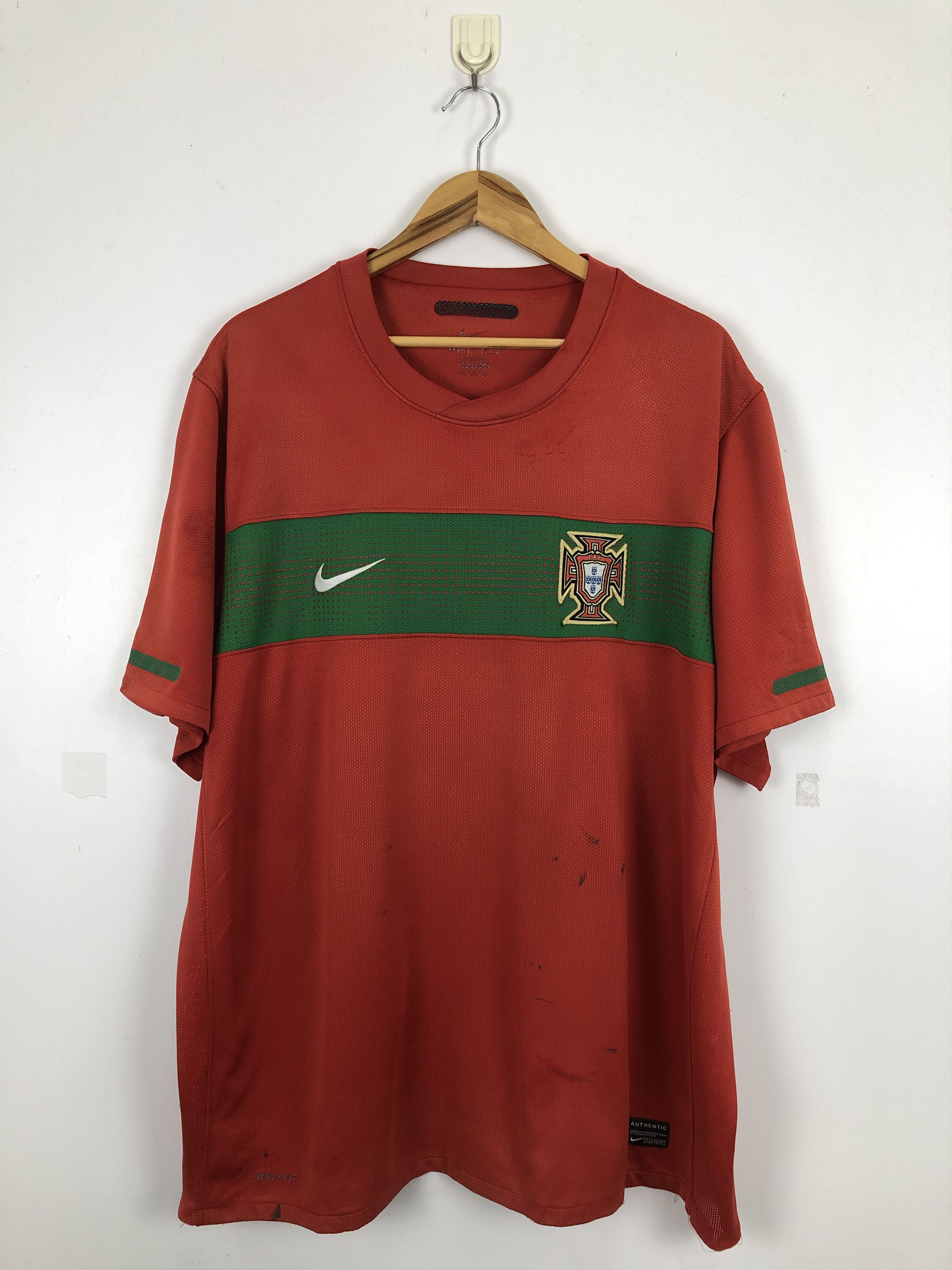 Portugal 2010/2012 Home Kit Jersey TA0480