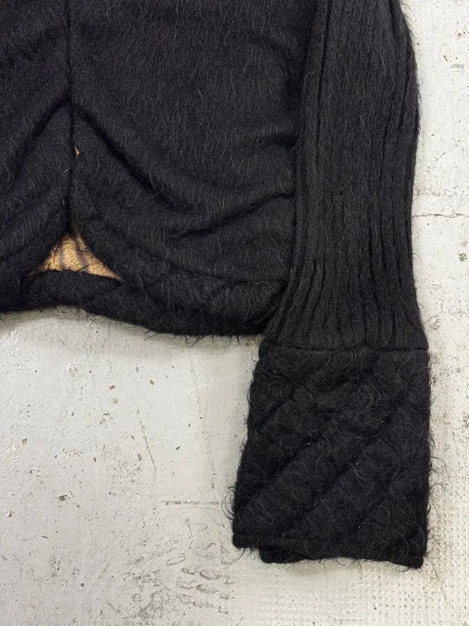 Roberto Cavalli 2000s Roberto Cavalli Black Wool Quilted Fox Fur Collar Cardigan Size L / US 10 / IT 46 - 9 Thumbnail
