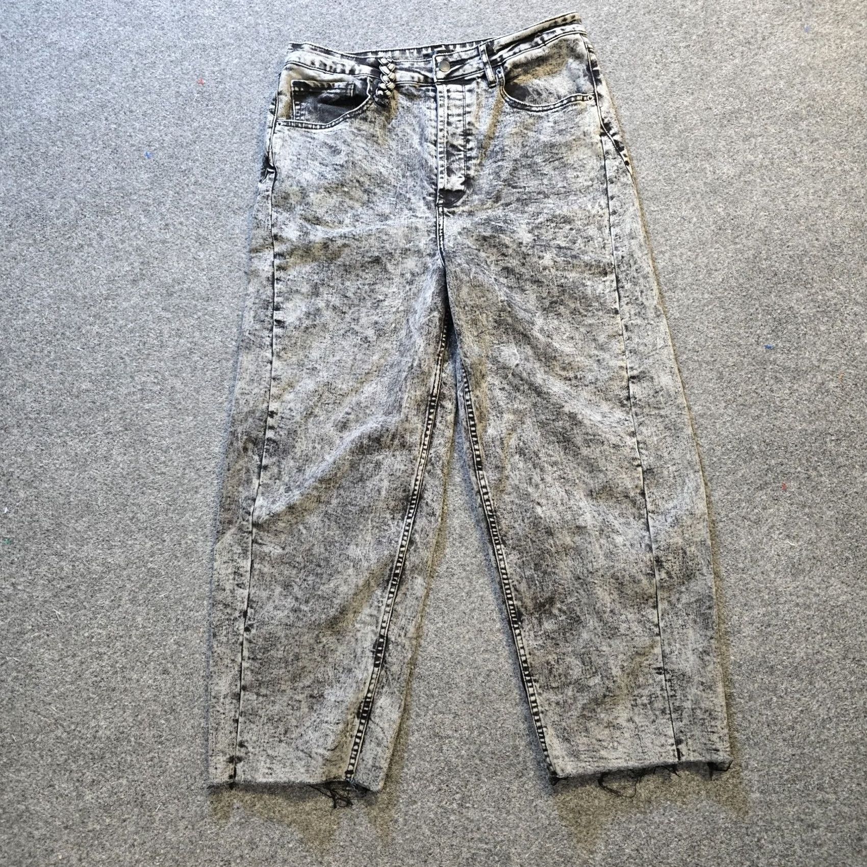 AQUA Aqua Jeans Womens Jeans Gray Acid Wash Barrel Leg Baggy Ankle 31 Regular Size 24" / US 00 / IT 34 - 2 Thumbnail