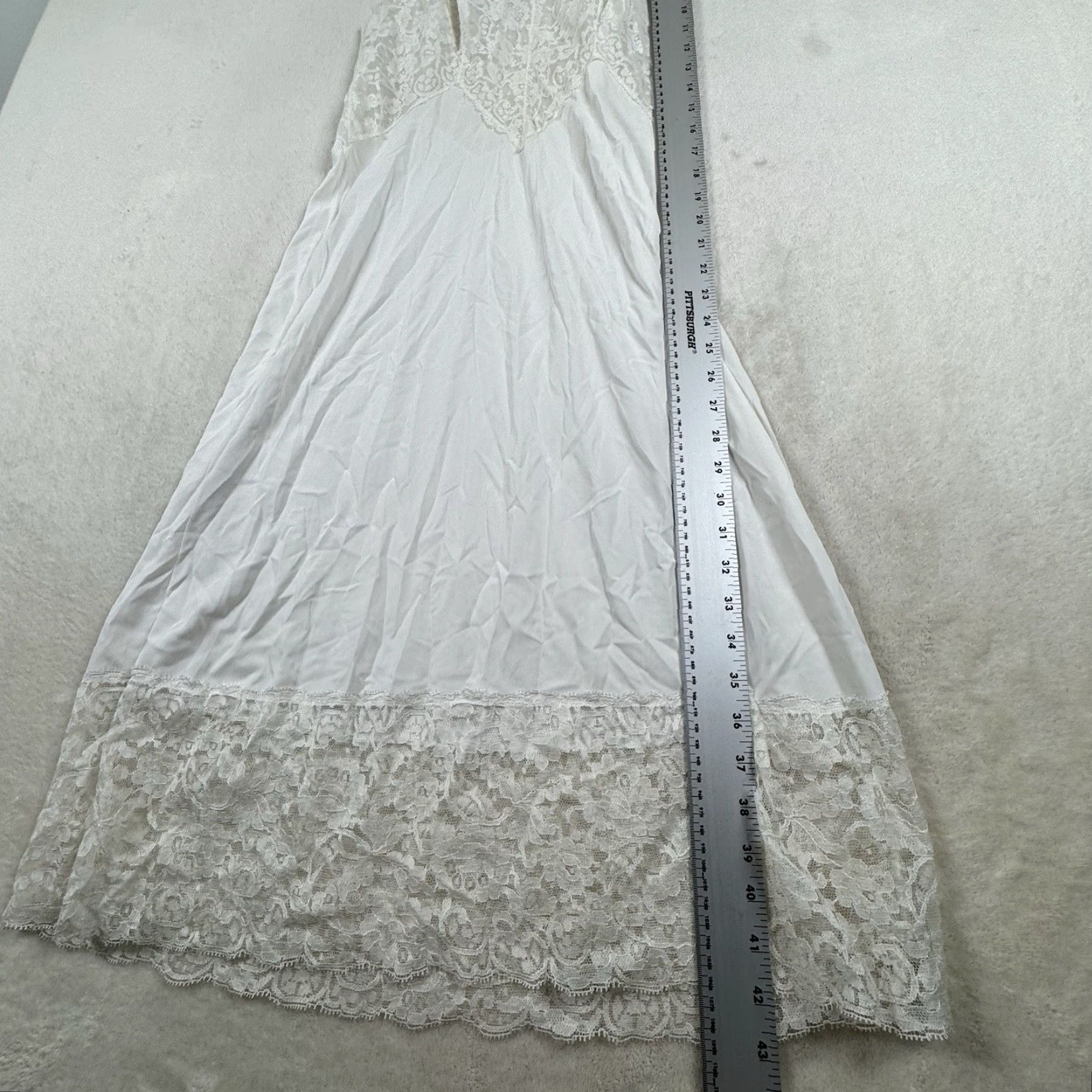 Vintage VINTAGE Vanity Fair Slip Dress White 34 Full Body Under Garment 1950s Nylon Womens Size XXS / US 00 / IT 34 - 4 Thumbnail