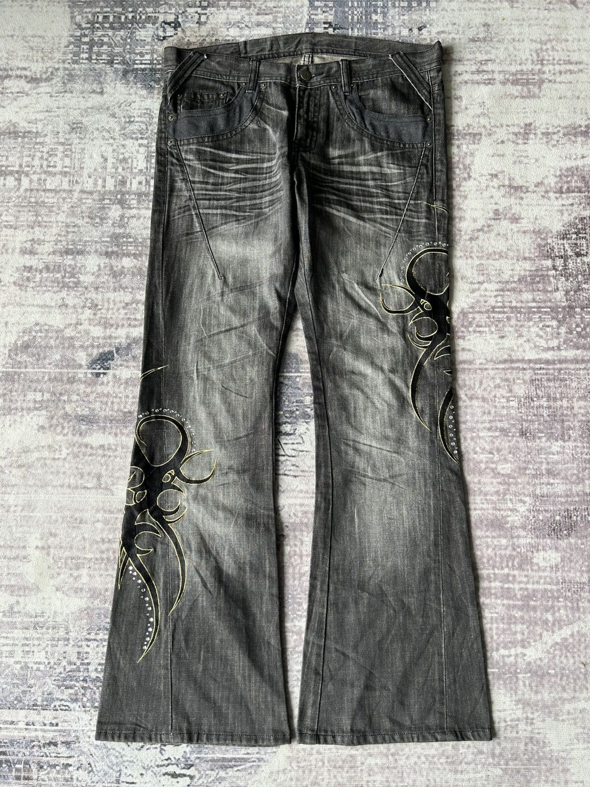 Tornado Mart ( Rare🤩 ) Tornado Mart Art Tribal Flared Jeans Size US 33 - 5 Thumbnail