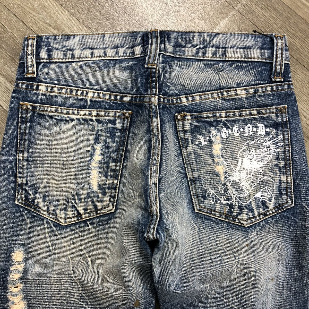 If Six Was Nine × Japanese Brand × Le Grande Bleu (L.G.B.) 2000s Legend Of Glamour Distressed Painted Faded Y2K Jeans Size US 31 - 19 Thumbnail
