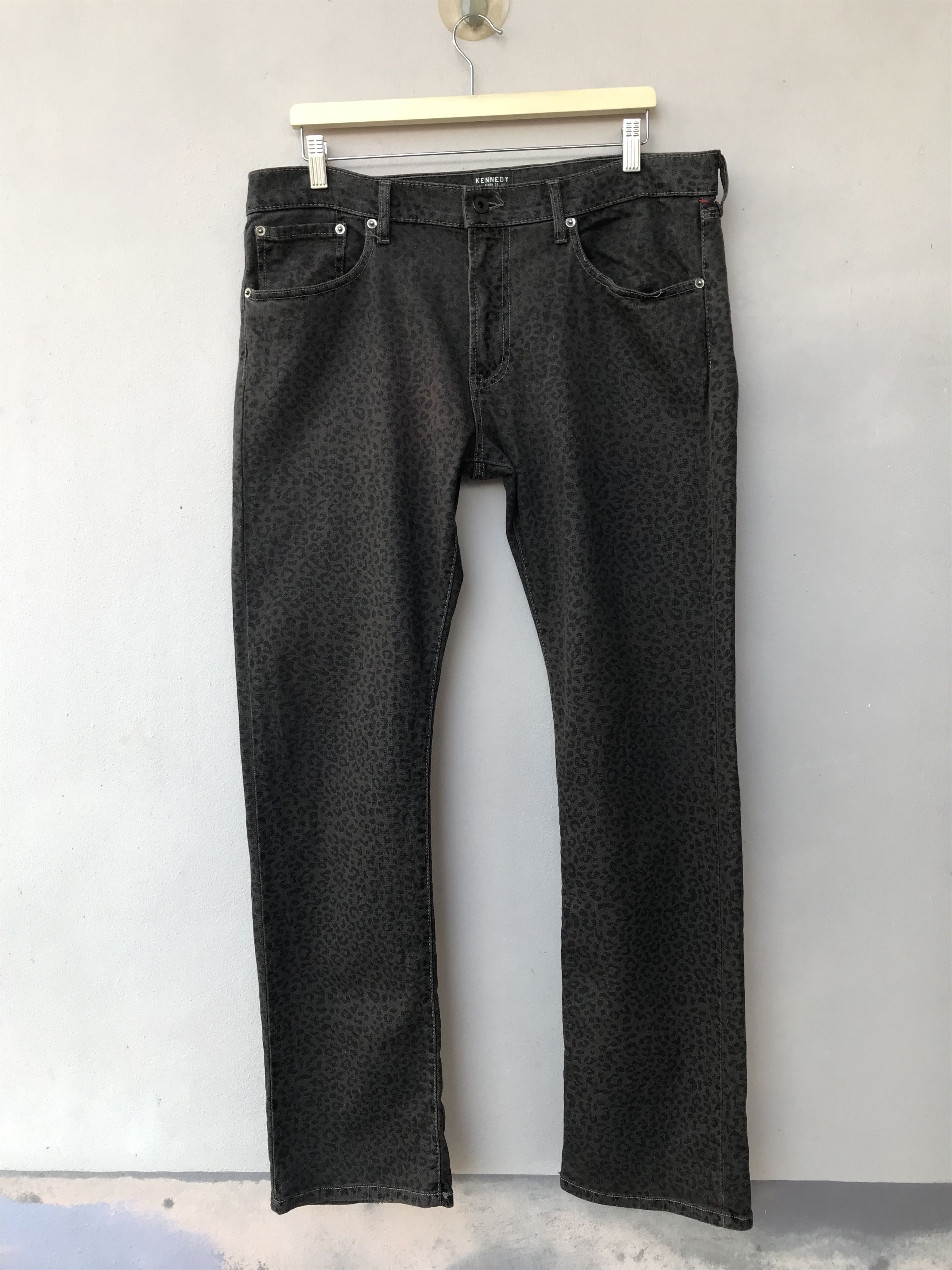 Vintage Vintage Leopard Design Denim lgb Size US 37 - 1 Thumbnail