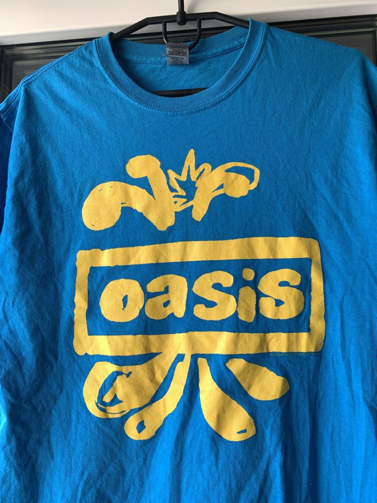 Gildan 🔥VINTAGE OASIS BOX LOGO TSHIRT Size US M / EU 48-50 / 2 - 3 Thumbnail