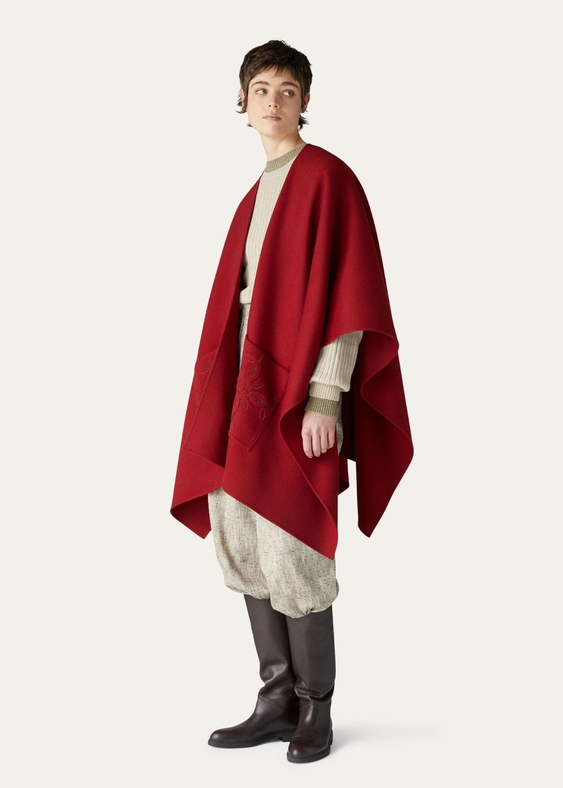 Loro Piana o1srvl11e0824 Size: OS / Teodora Emroidered Cape in Red Size ONE SIZE - 2 Thumbnail