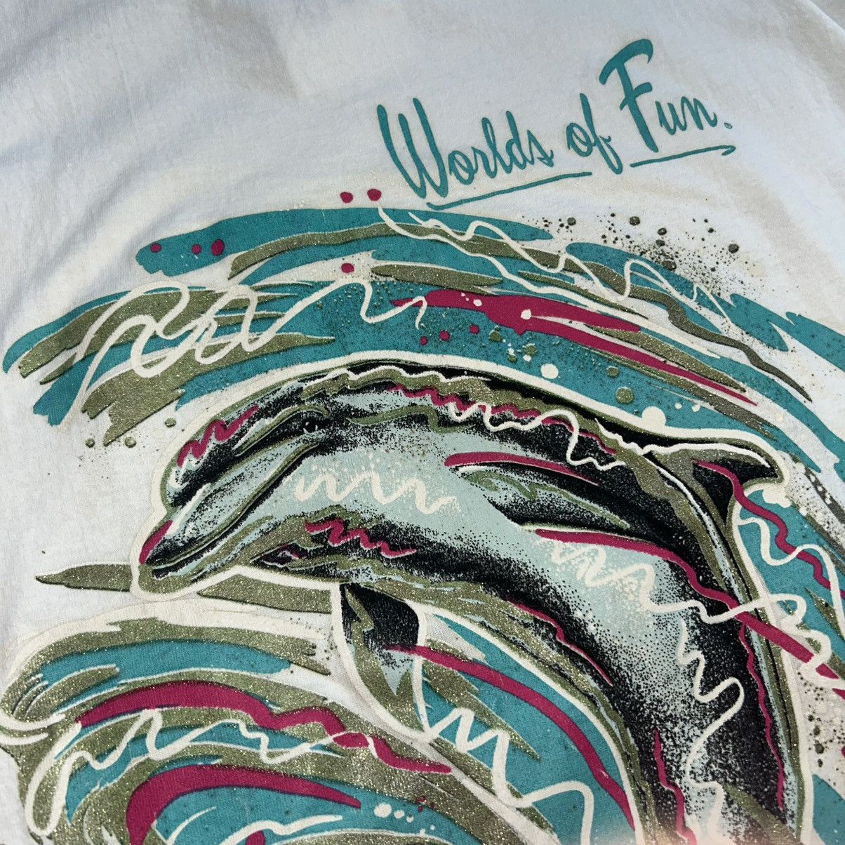 Vintage 90s WORLDS OF FUN K.C. U.S.A. MEMPHiS DESiGN NEON DOLPHiN Size US XL / EU 56 / 4 - 3 Thumbnail