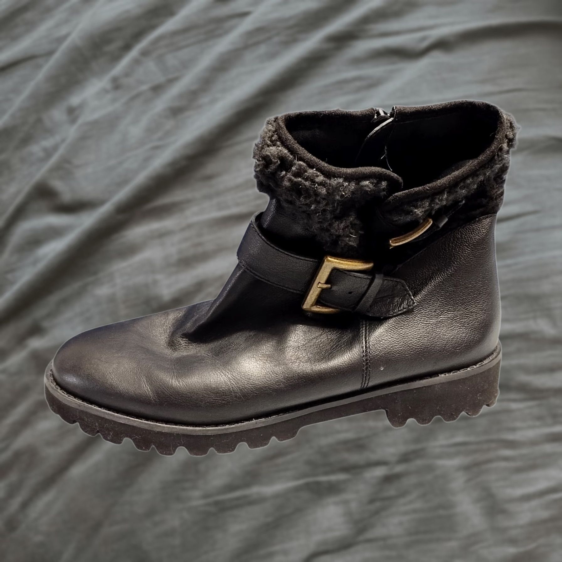 Vintage Easy Spirit Black Ankle Booties Womens Size 8.5 Faux Fur Lined Side Zip Round Toe Bootie Size US 9 / IT 39 - 1 Thumbnail