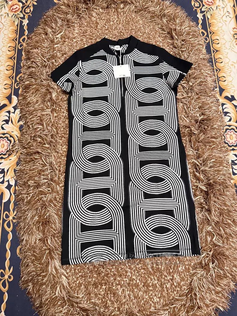 Hermes Hermes Dress Size XS / US 0-2 / IT 36-38 - 2 Thumbnail
