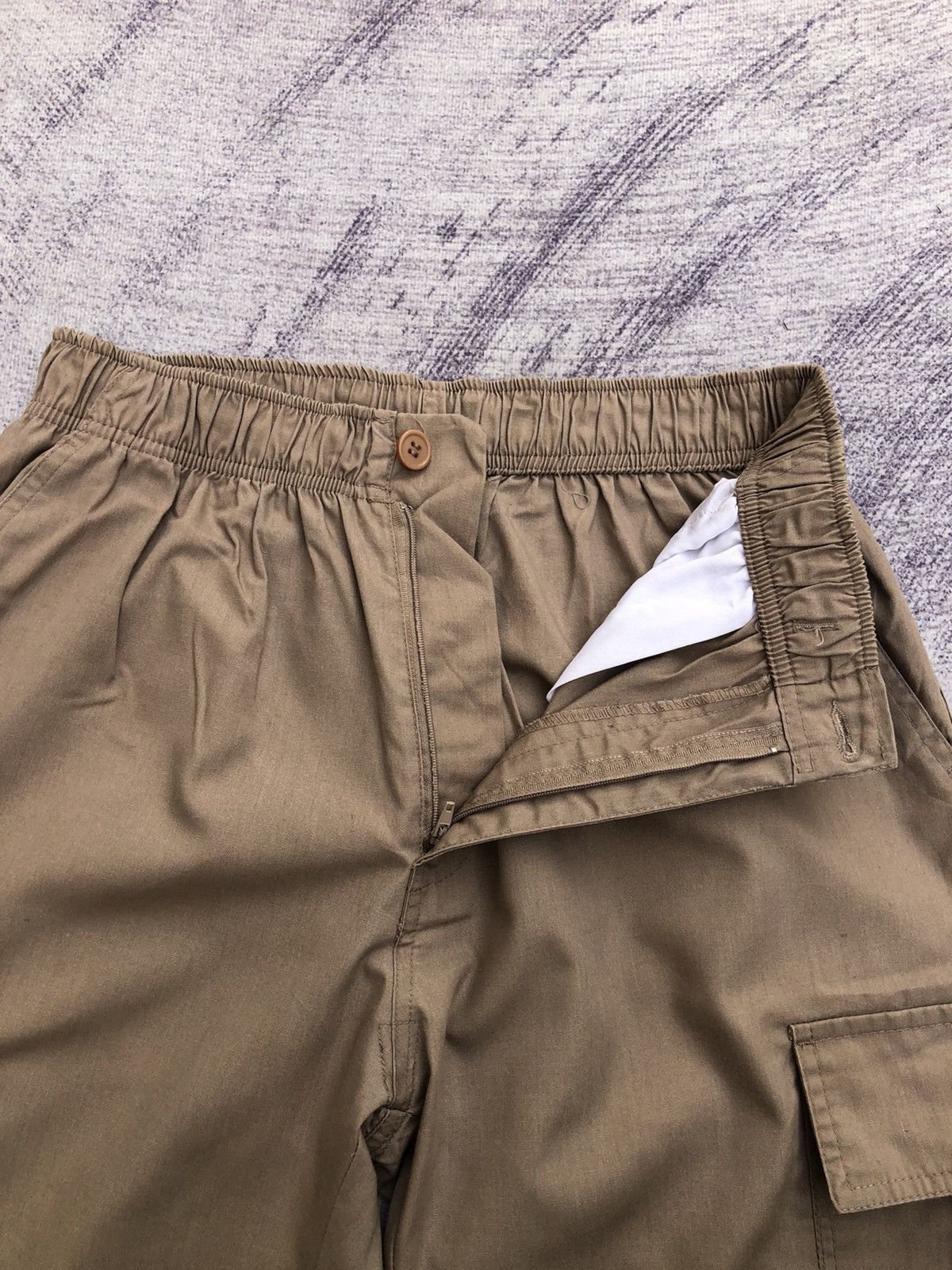 Japanese Brand Relaxted Cargo Pants Stretchble Waist Multipocket Tactical Size US 27 - 7 Thumbnail