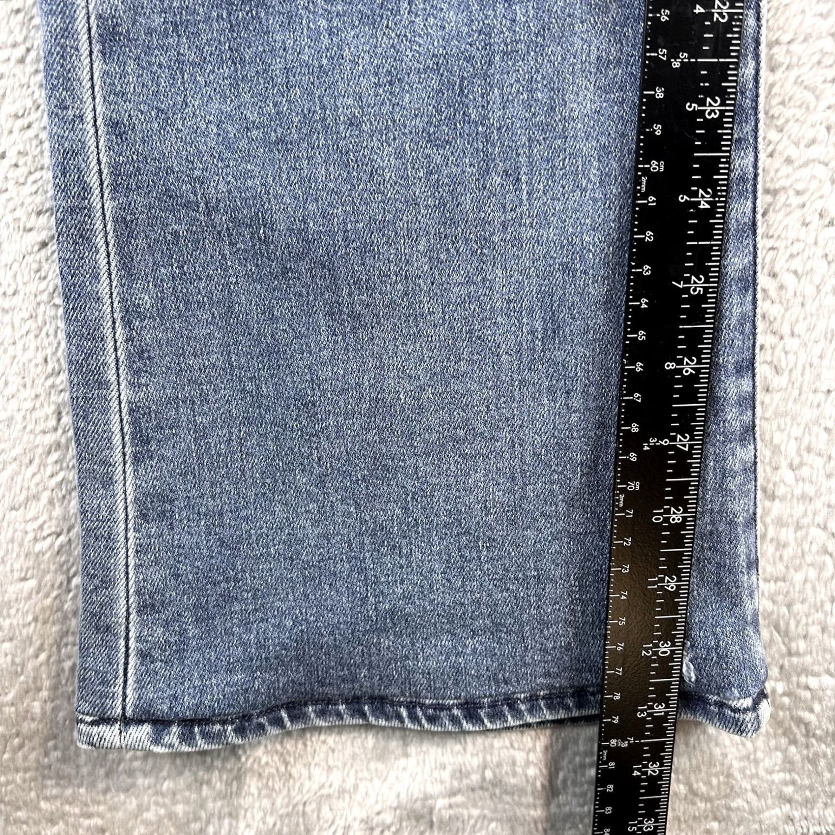 Vintage Hidden Jeans Womens 24 High Rise Flare Denim Blue Distressed NWT Boho 31 Inseam Medium Wash Size 42" / US 20 - 4 Thumbnail
