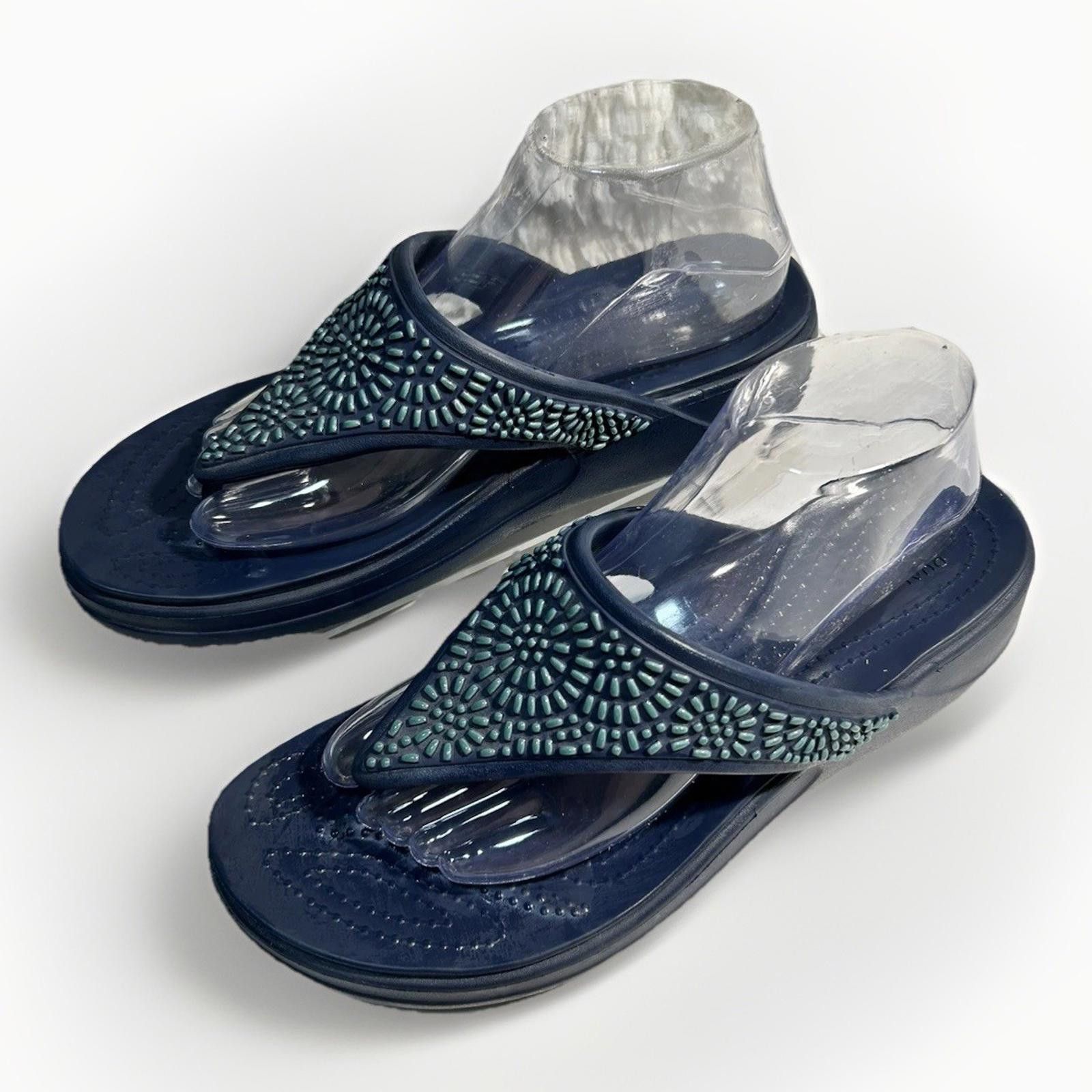 Crocs Crocs Diamante Sandal Sz 10 Blue Thong Platform Beaded Size US 10 / IT 40 - 2 Thumbnail